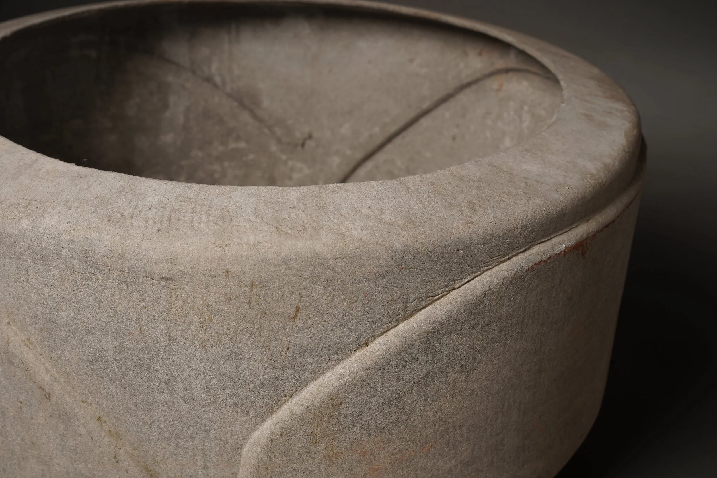 IG21023 Rare Willy Guhl Planter 23.5''D x 12.5''H $4600 (1)-min.JPG