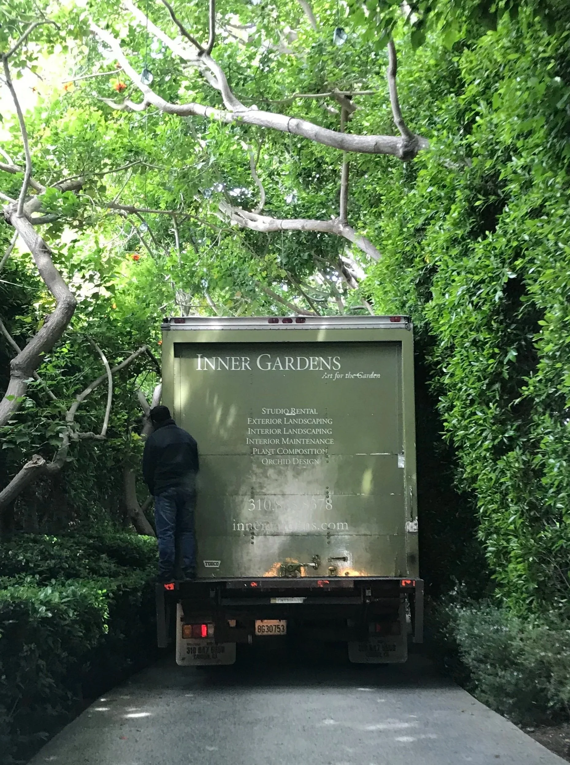 INSTALLATION TEAM
