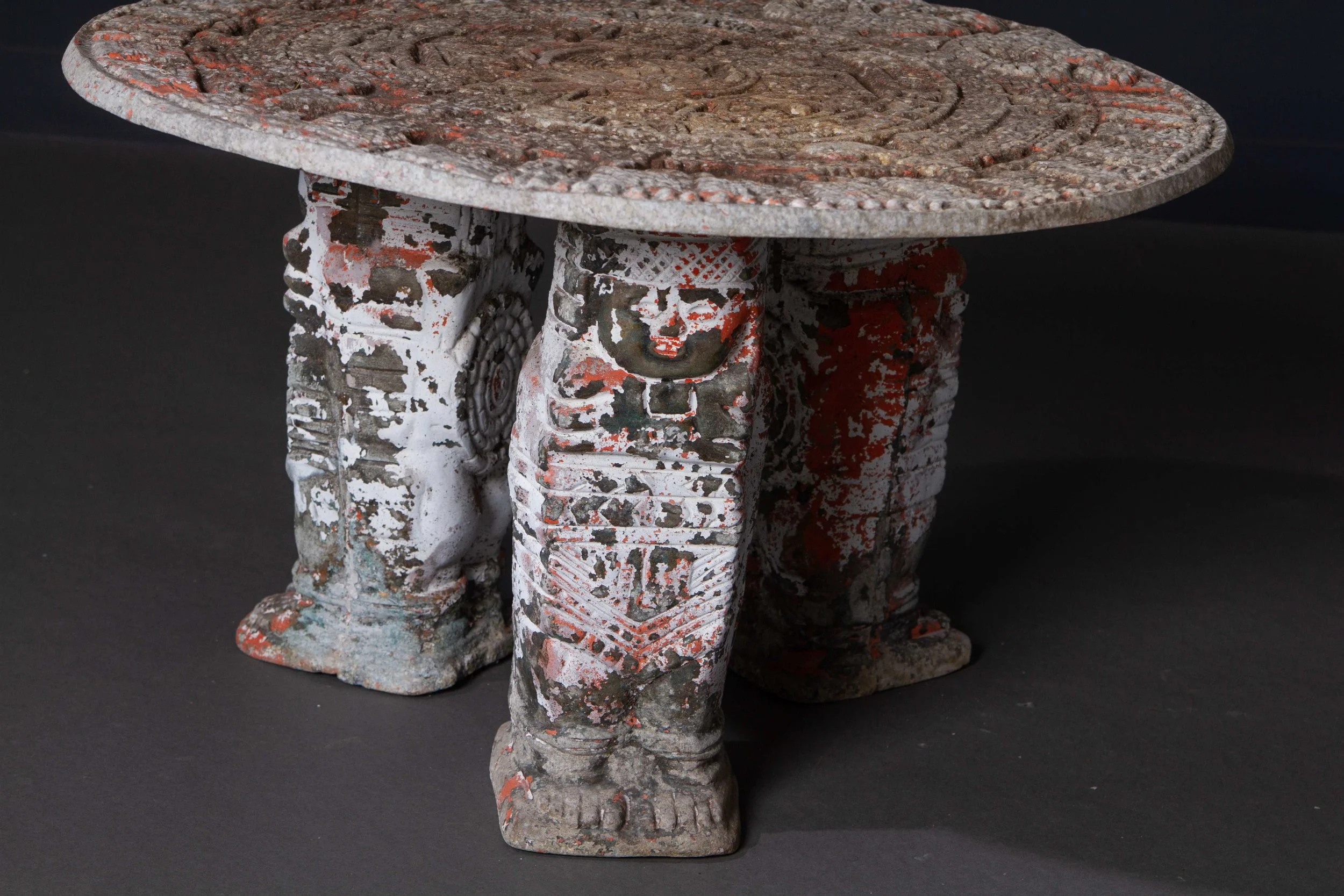 IG19044 Mayan Side Tables 28''D x 16.5''H (33)_11zon.jpg
