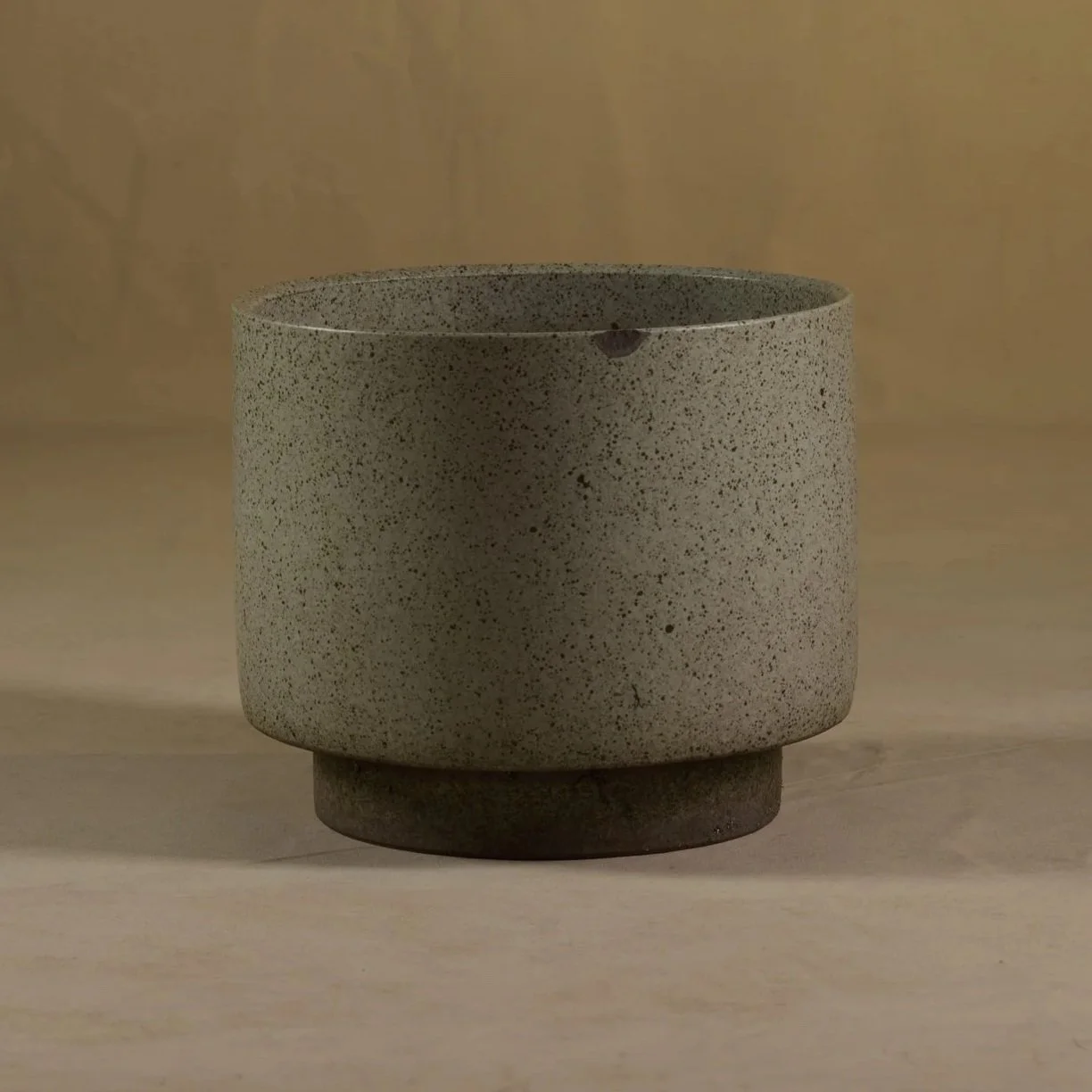 DAVID CRESSEY FOOTED CYLINDER