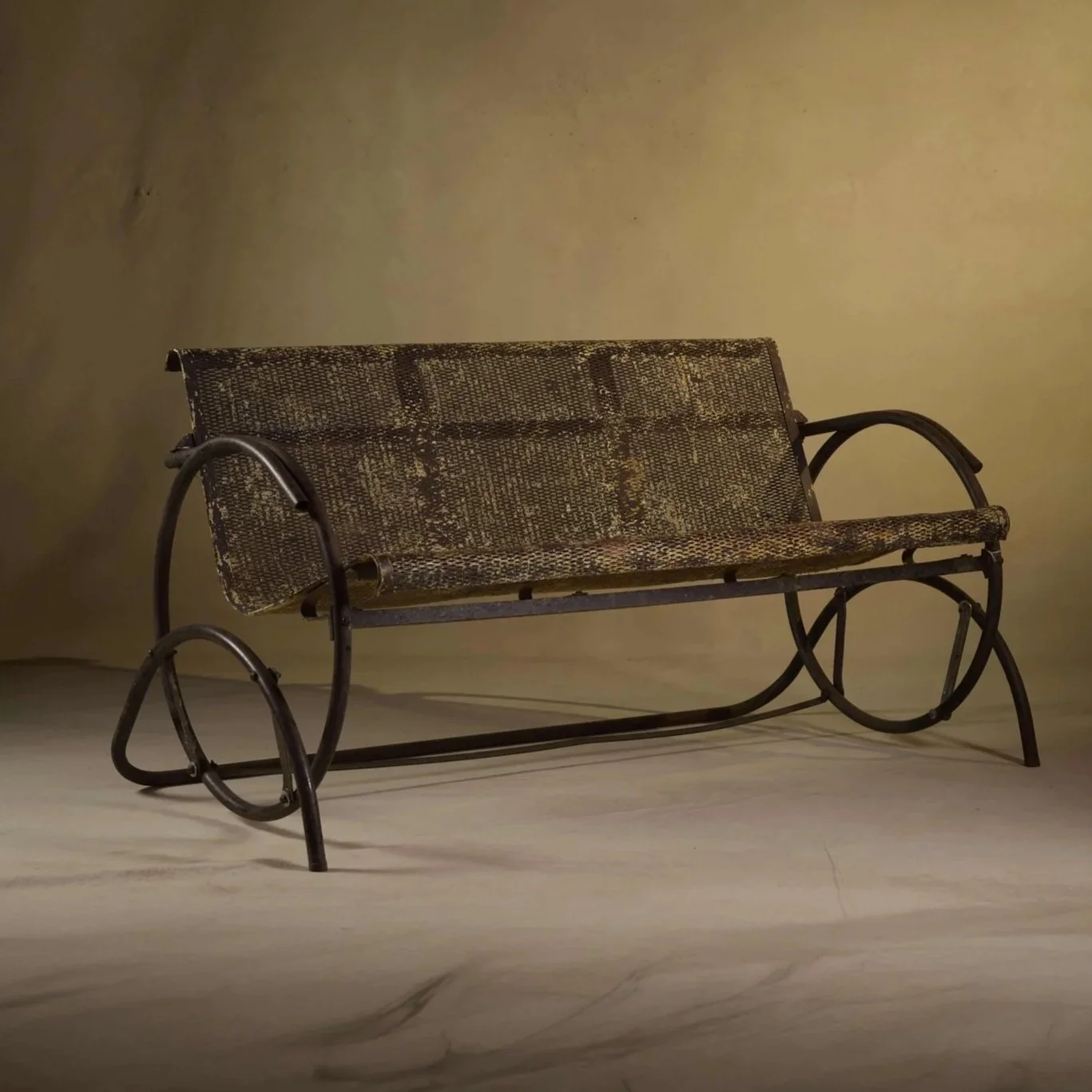 METAL GLIDER BENCH