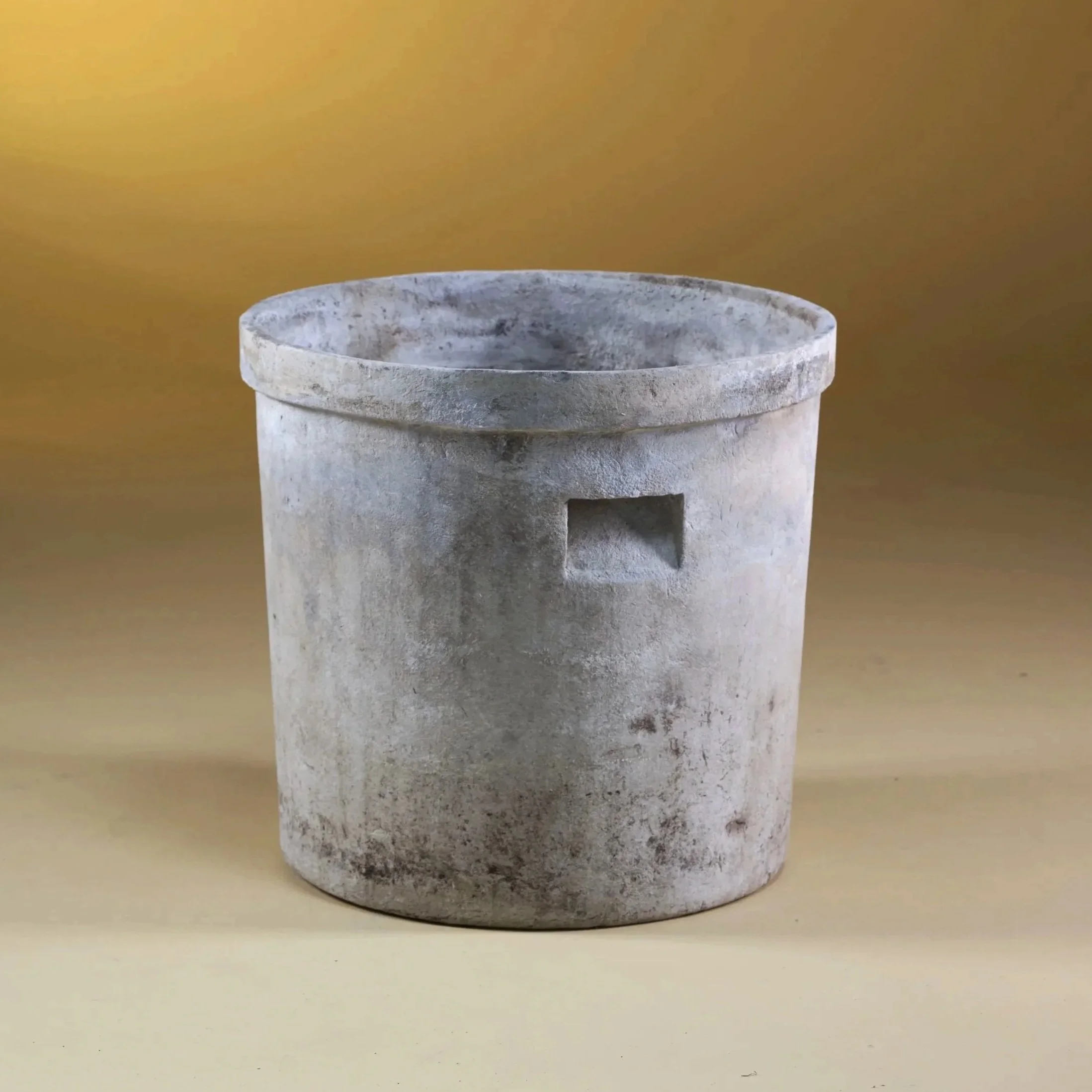 FRENCH FIBER CEMENT ROUND WILLY GUHL PLANTER