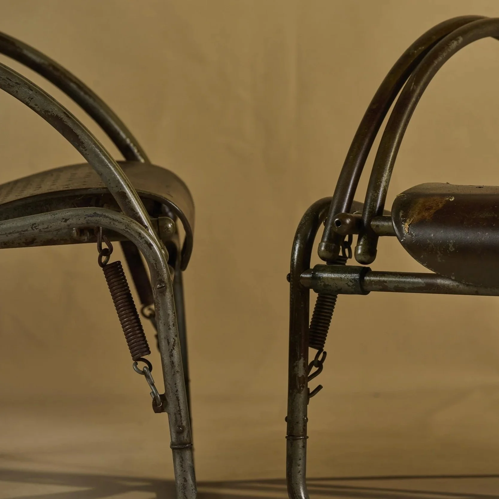 IG21107+Art+Deco+Machine+Age+Outdoor+Chairs+28.25%27%27L+x+29.5%27%27W+x+34.5%27%27H+%289%29-min.jpg
