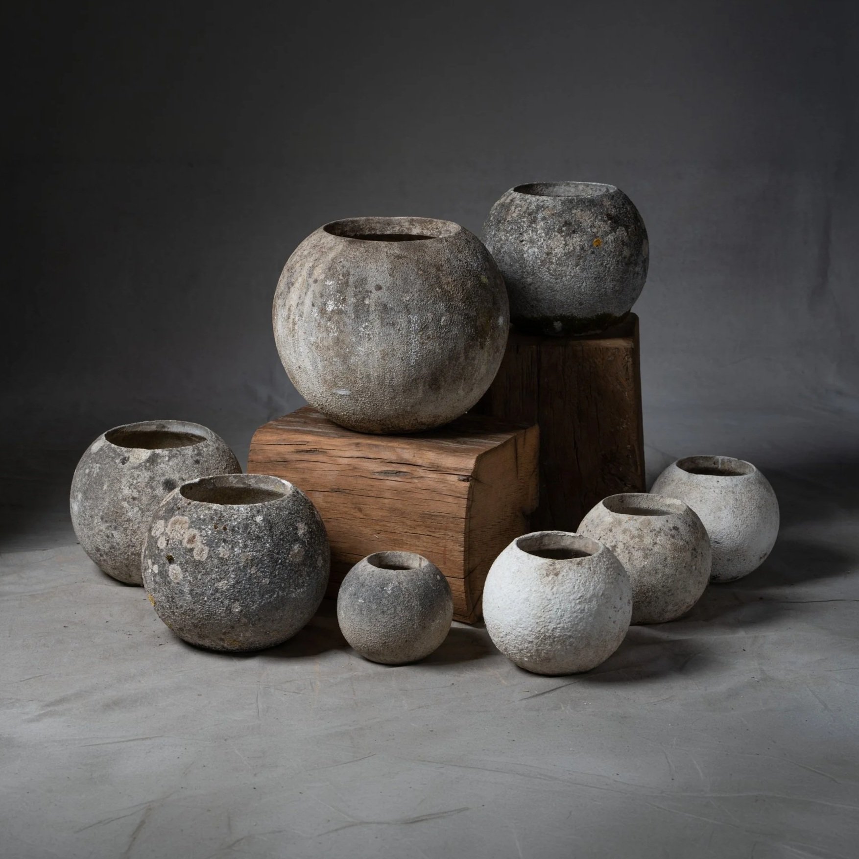 FRENCH CAST CONCRETE ROUND PLANTERS