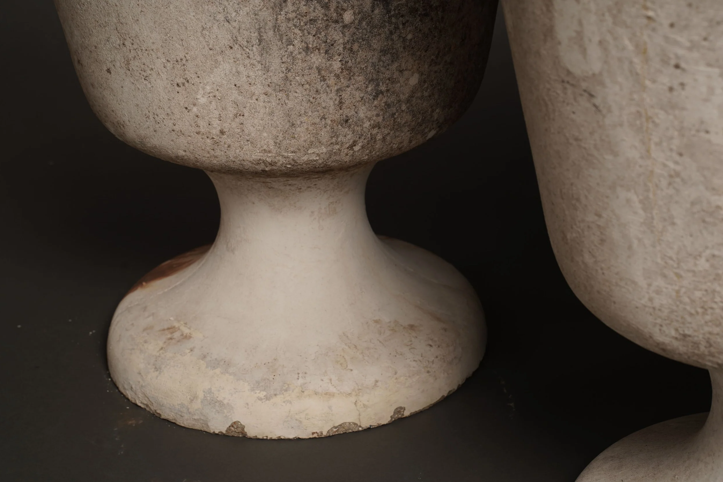 IG20977+French+Vintage+Cast+Concrete+Footed+Cup+Planter+C.1920+23%27%27D+x+27%27%27H+%2811%29-min.png