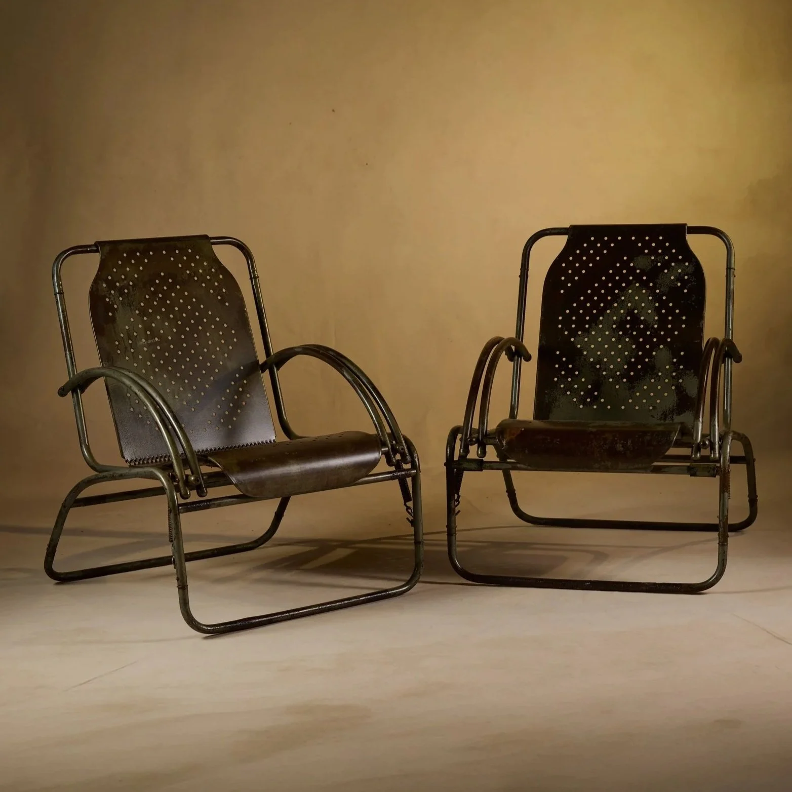 ART DECO MODERN LOUNGE CHAIRS