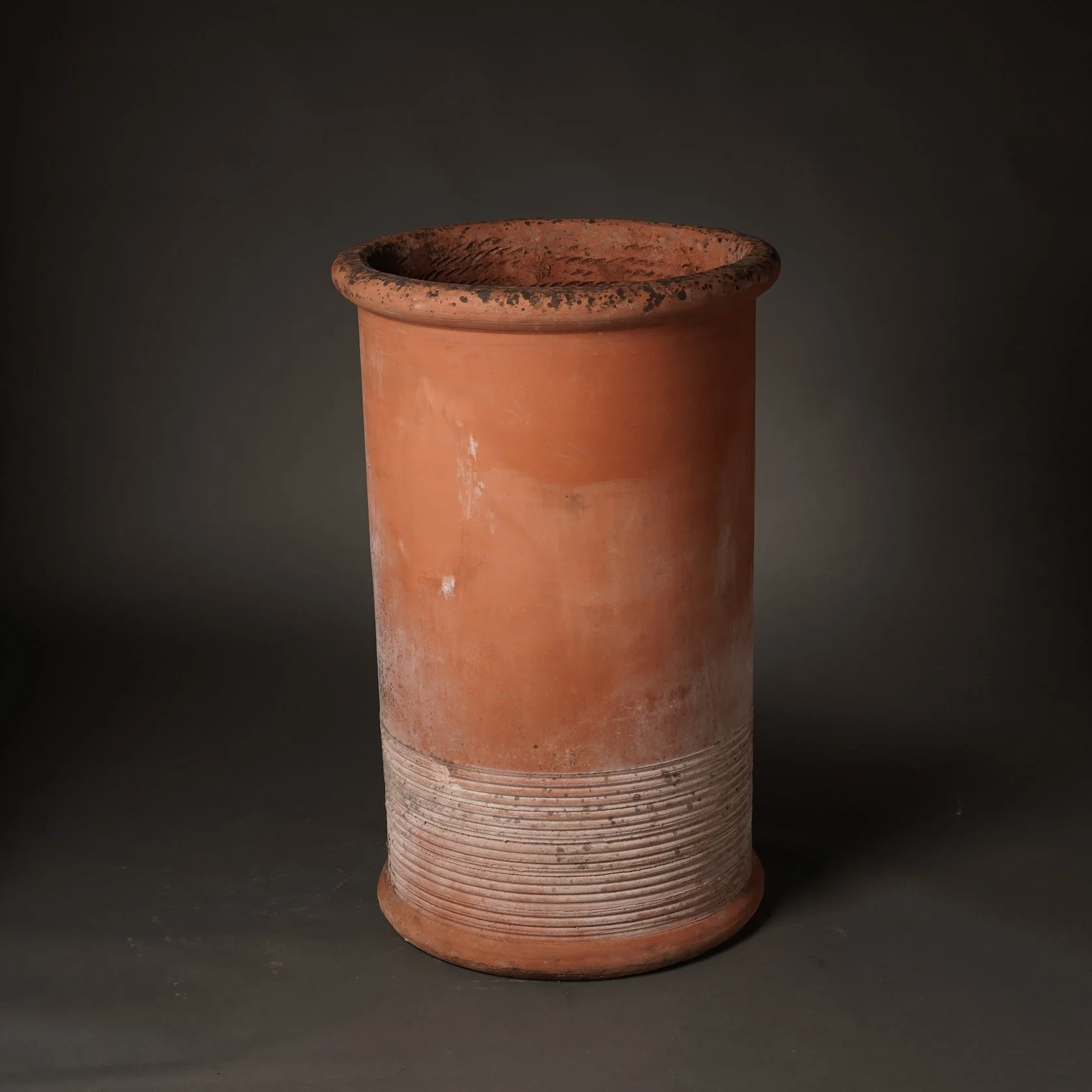 IG20974+Antique+Italian+Thick+Terra+Cotta+Cylindrical+Planter+withHorizontal+Striped+at+the+bottom+Circa+1900+25%27%27D+x+39+%282%29-min.png