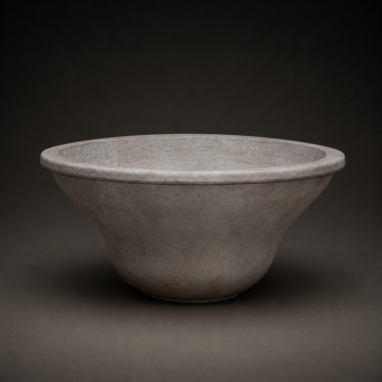 PEAR-SHAPED PLANTER