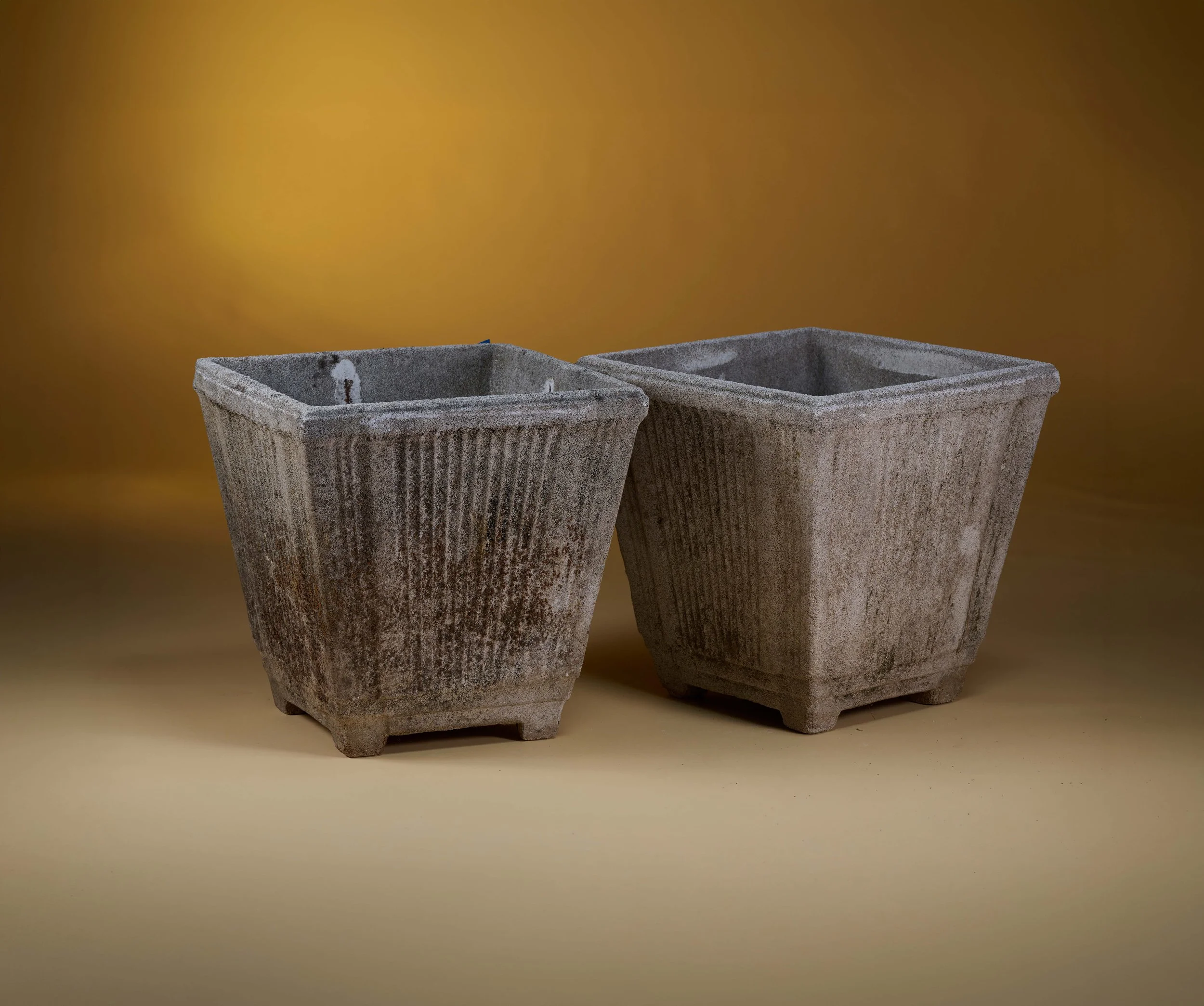 FRENCH POROSA PLANTERS