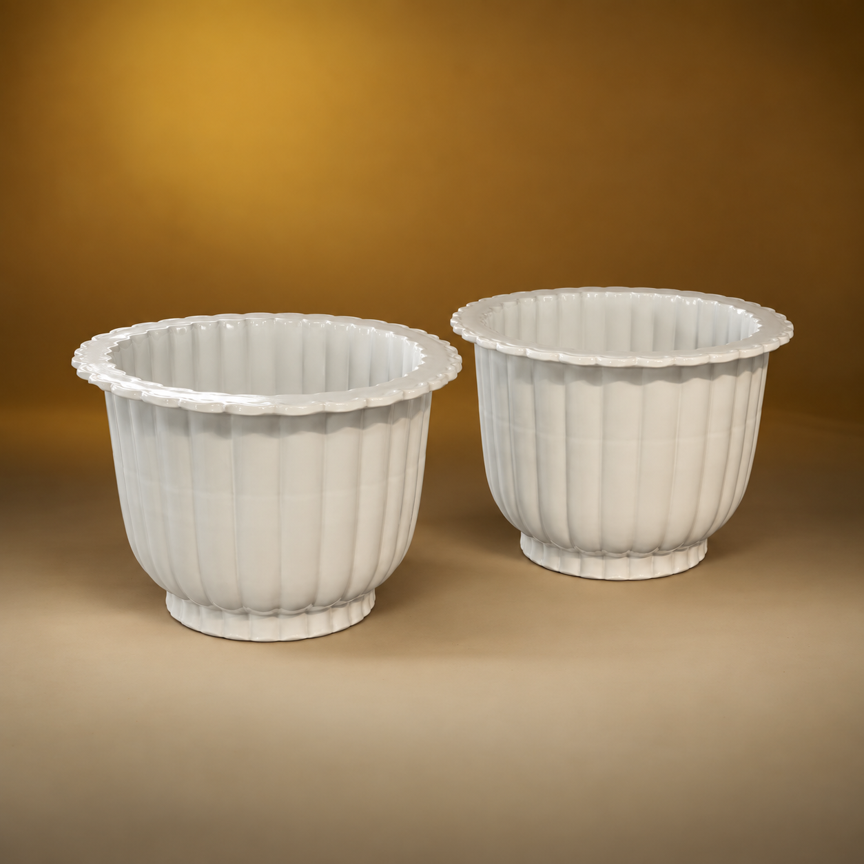 SKU: IG17616  White Melon Pot Blanc Des Chinese   23.5''D x 17''H