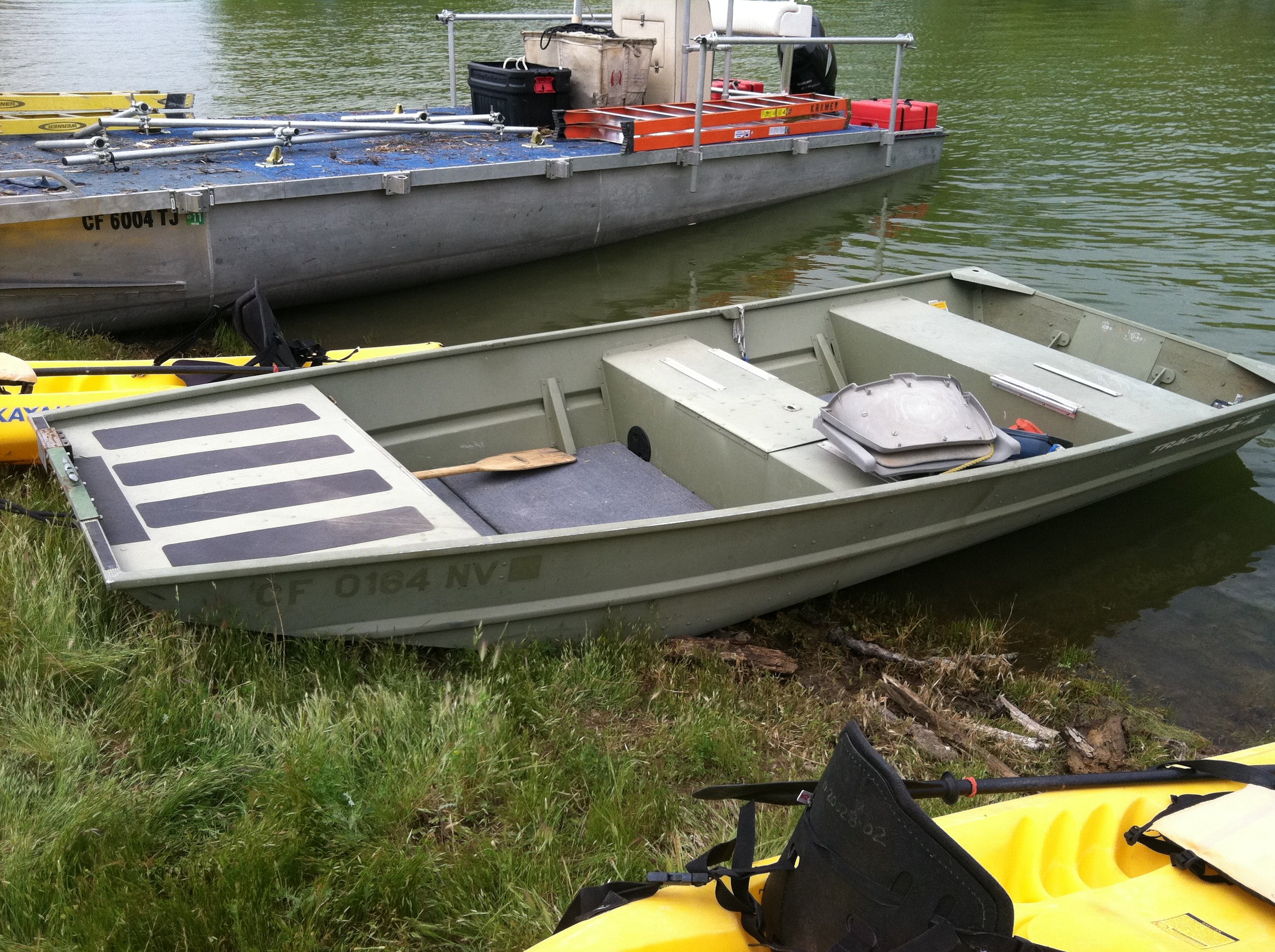 14_ Aluminum Jon Boat (3).JPG
