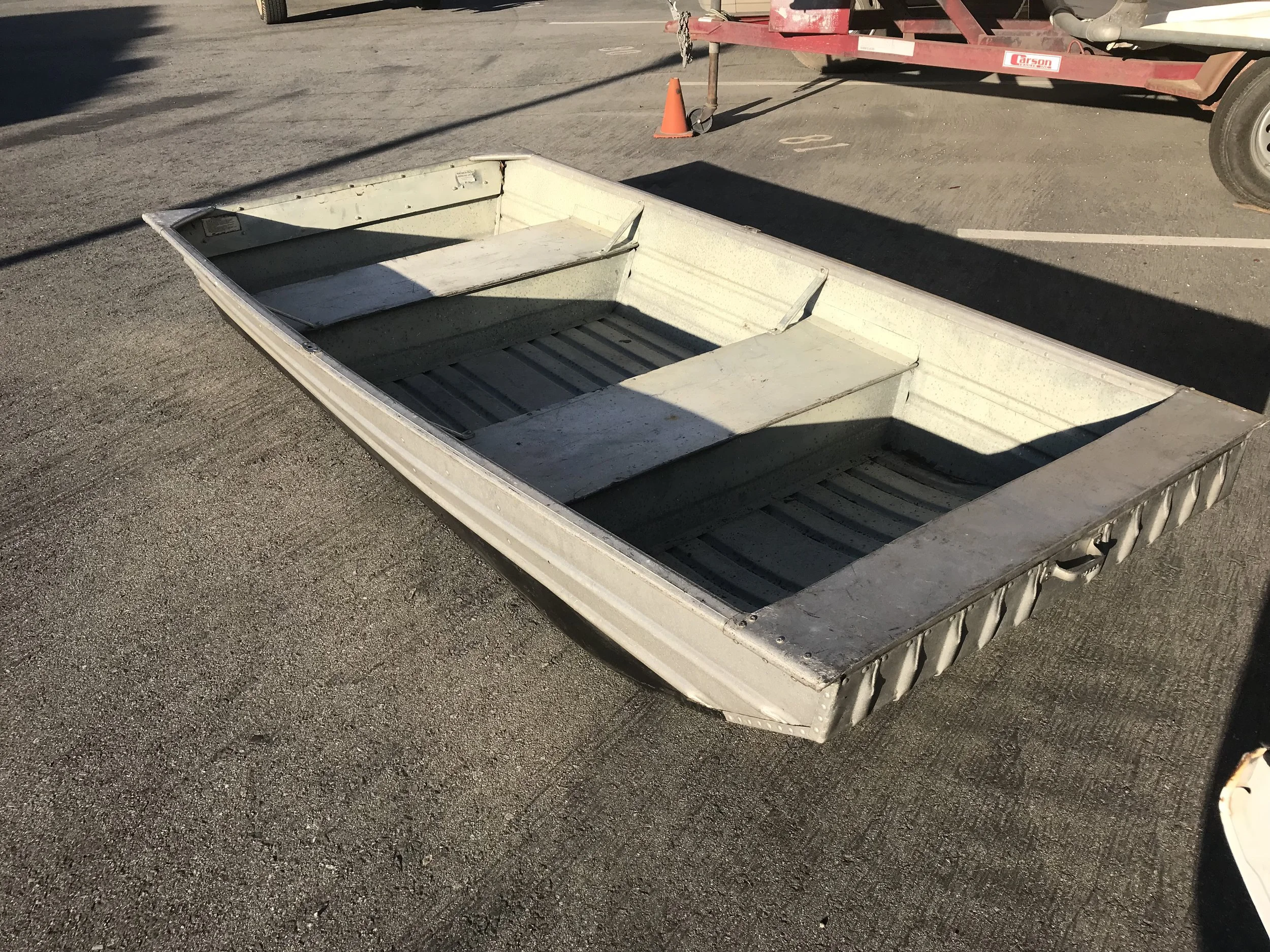 9_ 80_s Aluminum Skiff (2).JPG