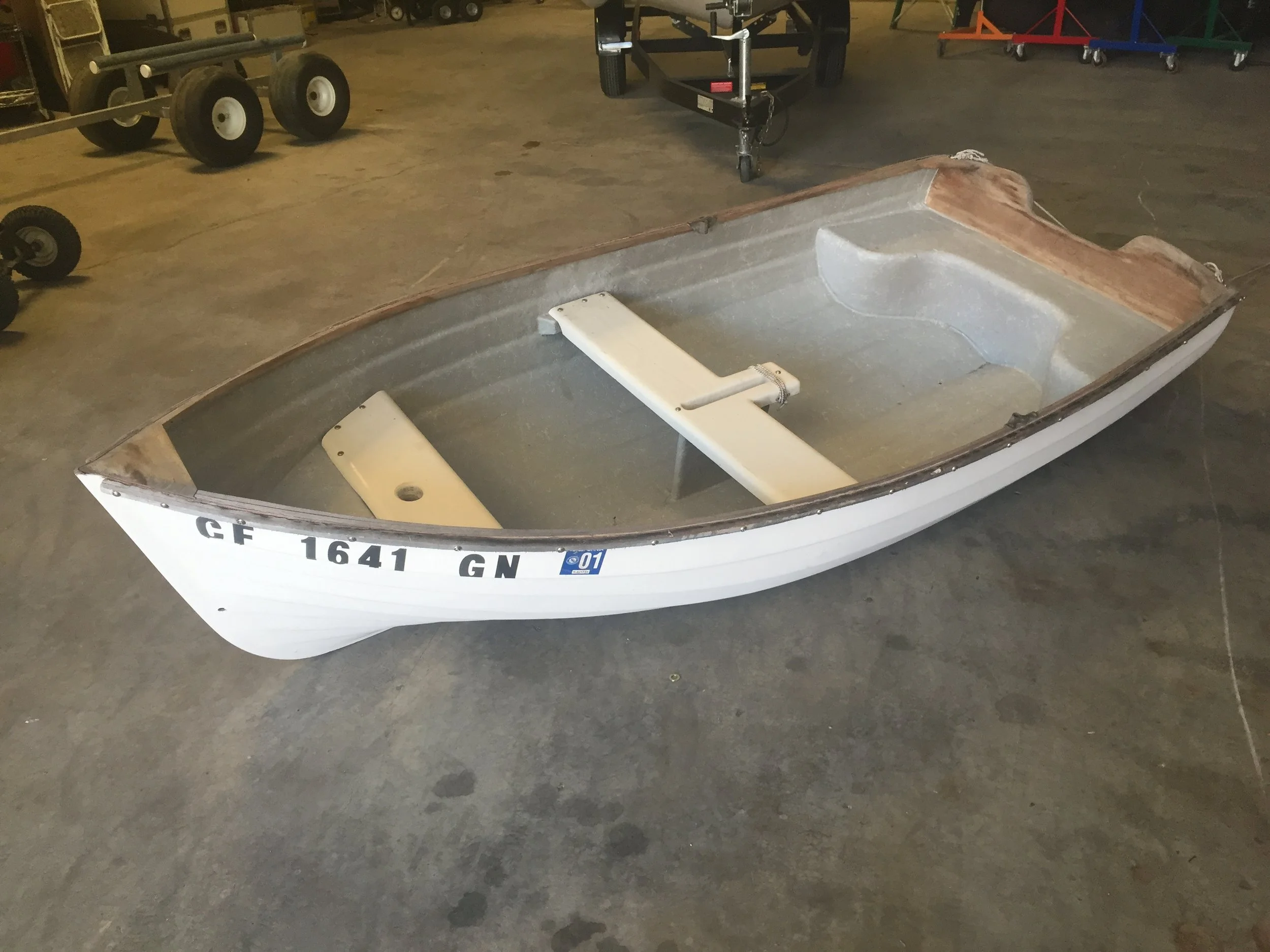 9_ Fiberglass Lapstrake 2 (6).JPG