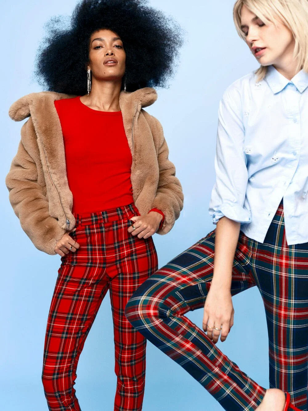 24HOL_M2720_S03221__HolidayUpstockP_W_02_OF-0156-comp-nd (2).jpg