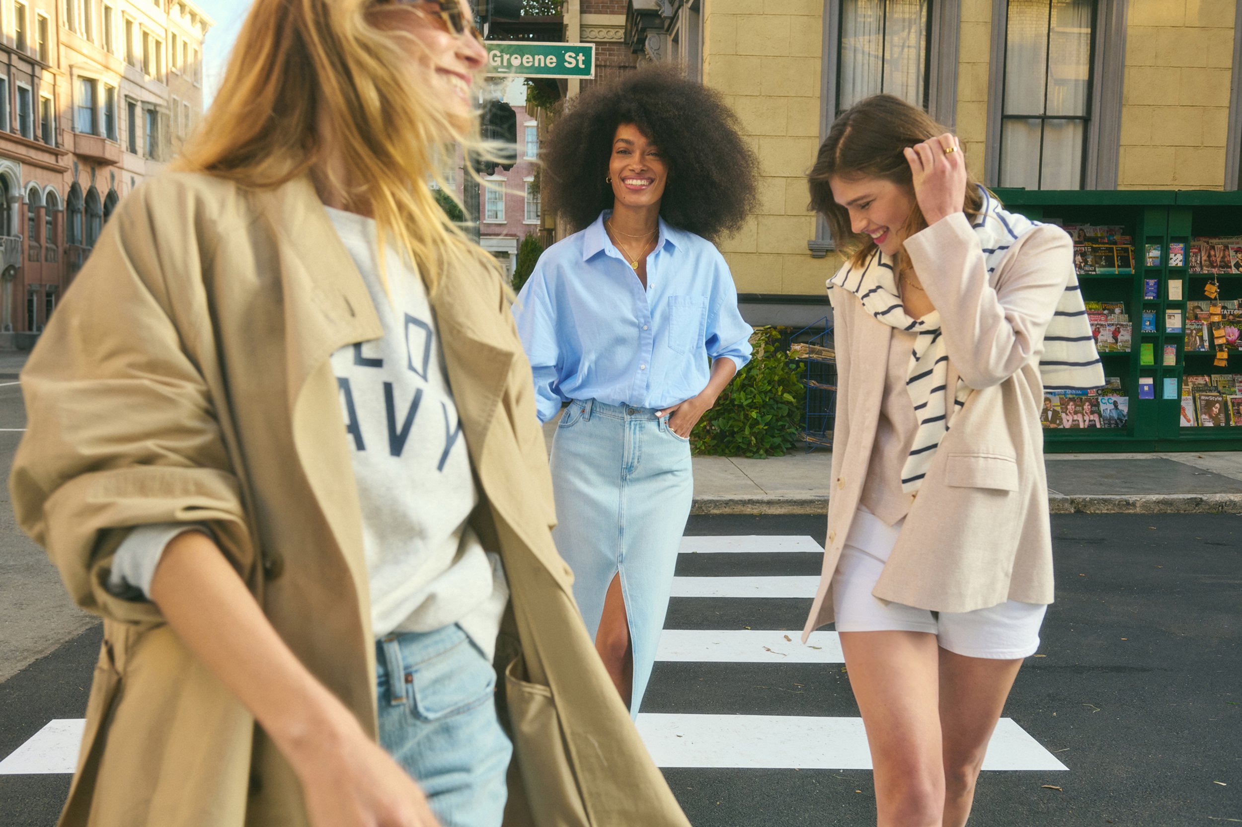 24SPR_M0237_S00836_BIPC_LightAndWhiteD_W_01_OF_0055 copy.jpg