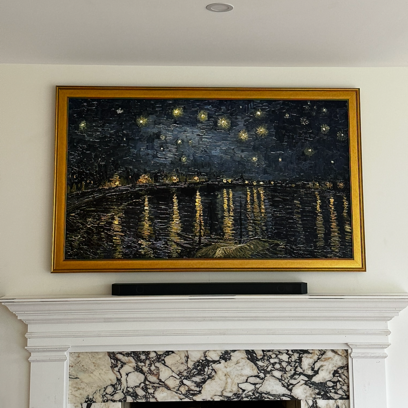 75 inch Samsung Frame Tv. (Deco frame)