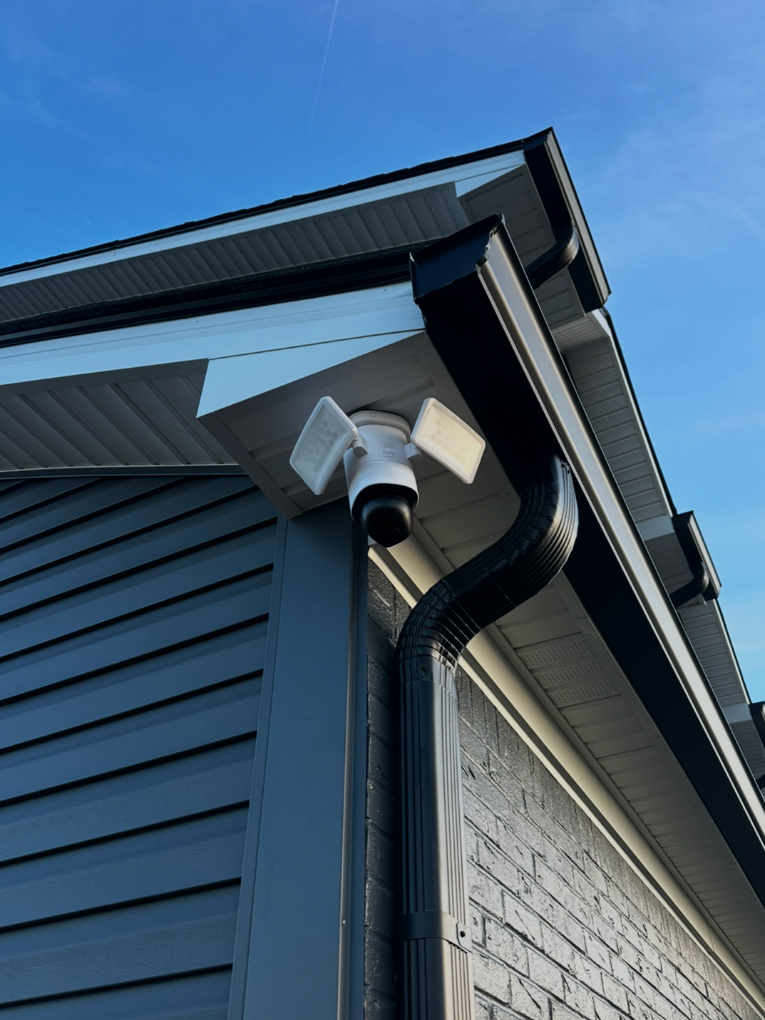Wired Eufy Flood Light Camera
