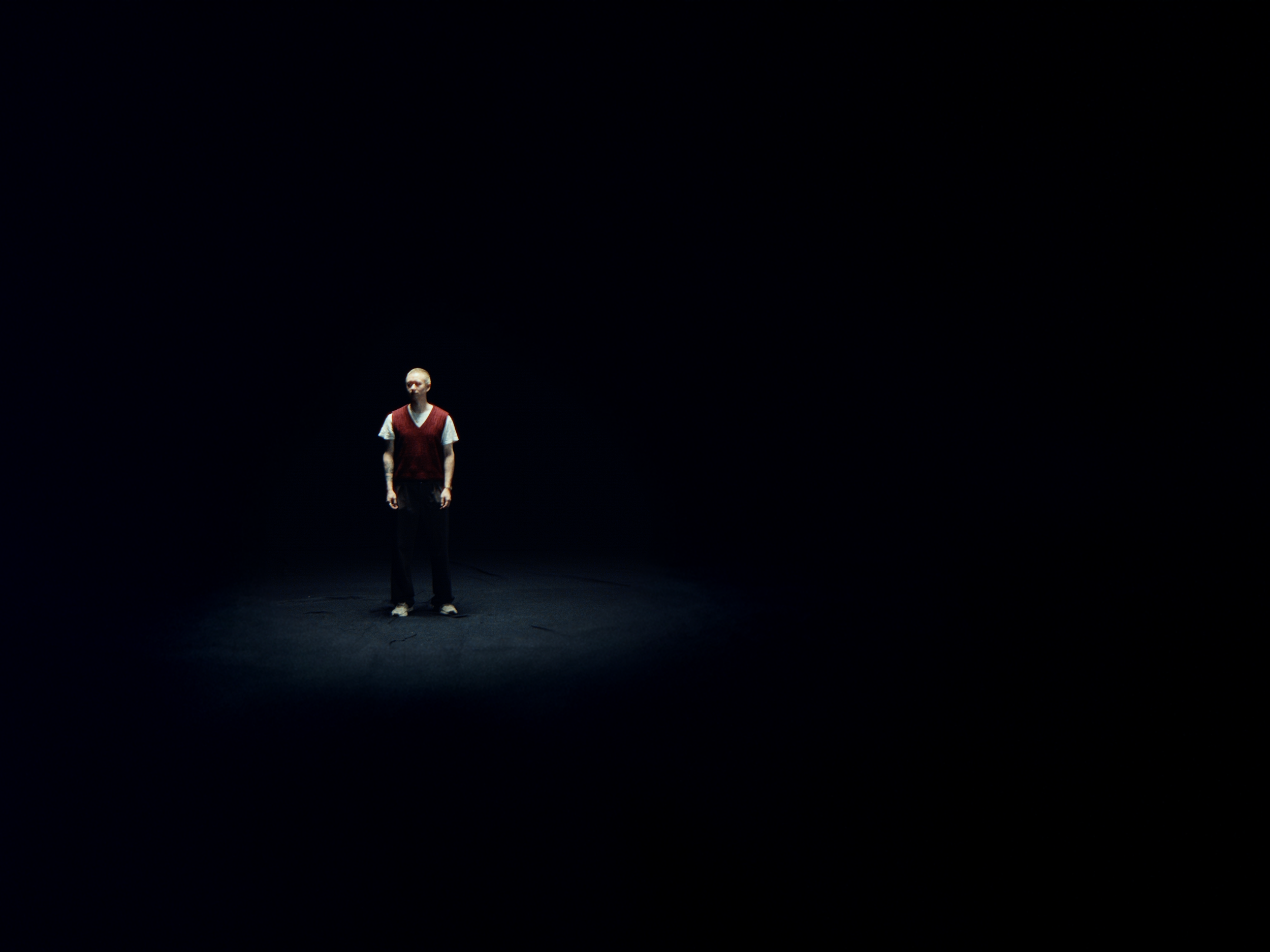 A002_05061808_C003.braw_1.11.1.png