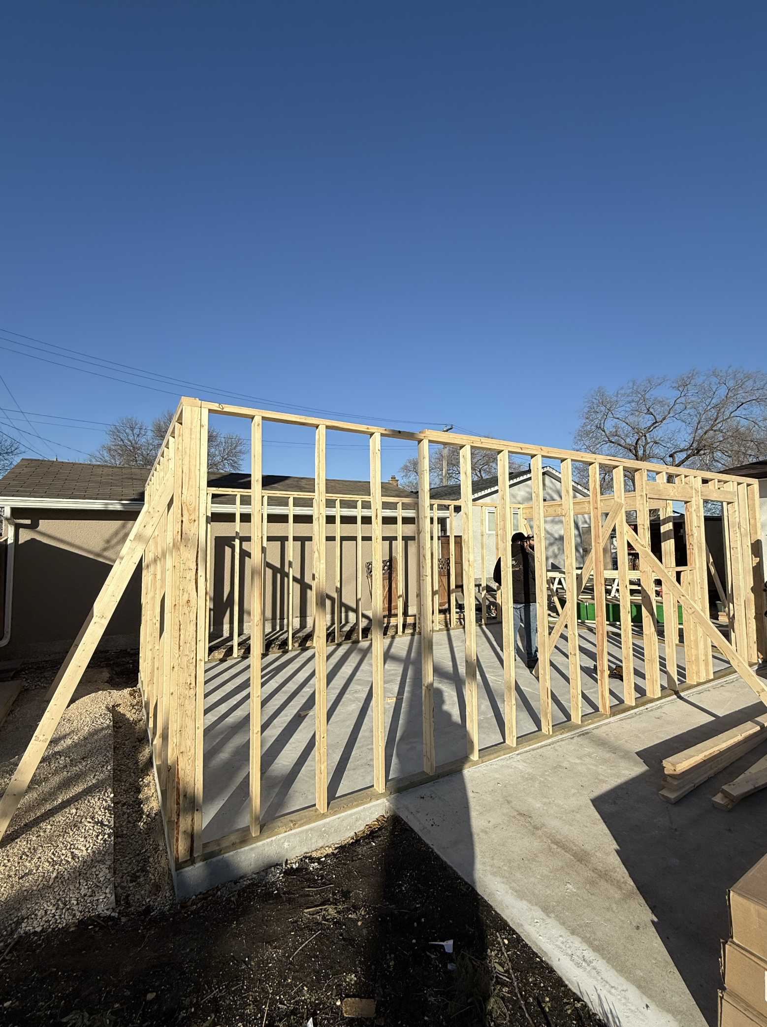 garage-build-in-manitoba-by-war-eagle-construction-framing-the-garage.png