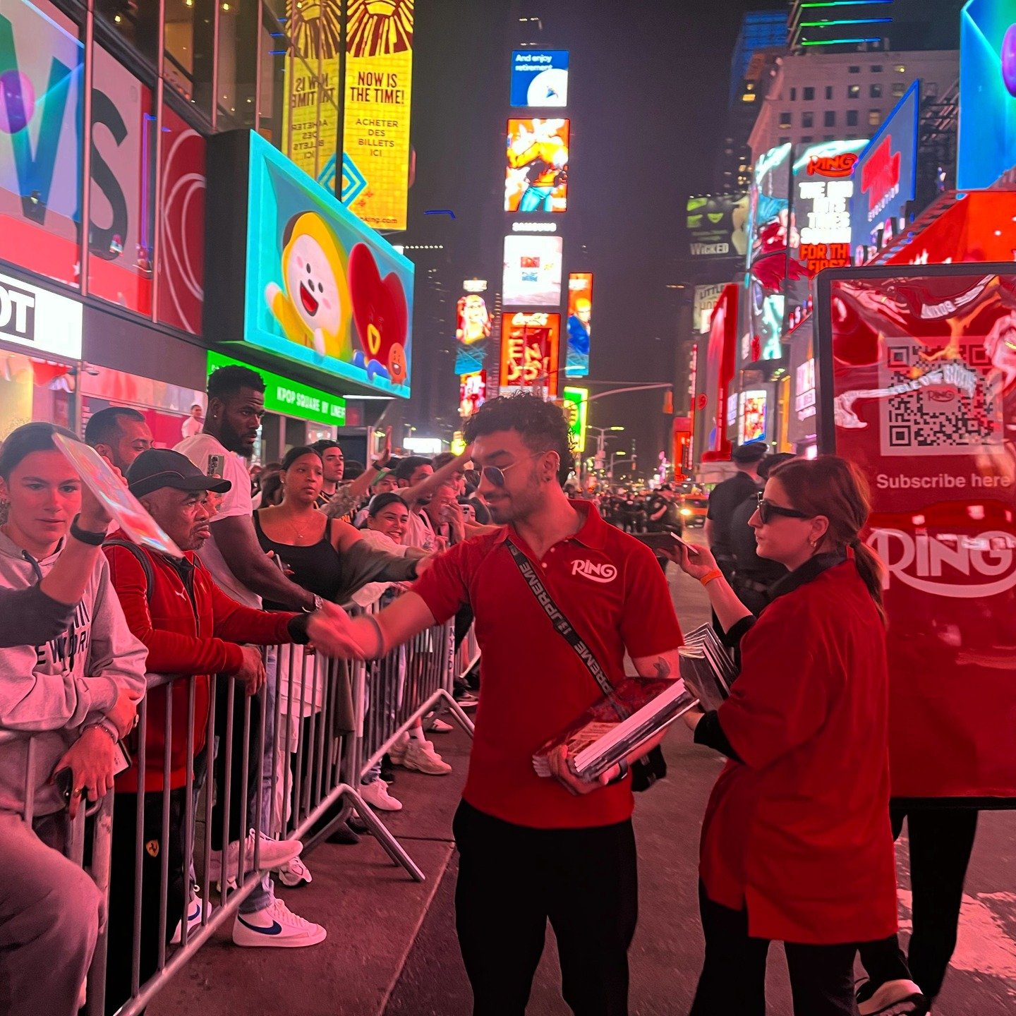 Turning Moments into Memories: The Power of Experiential Marketing
In a world flooded with digital noise, iVisit Media understands that experiences are what really cut through.
Experiential marketing isn’t just about exposure, it’s abou