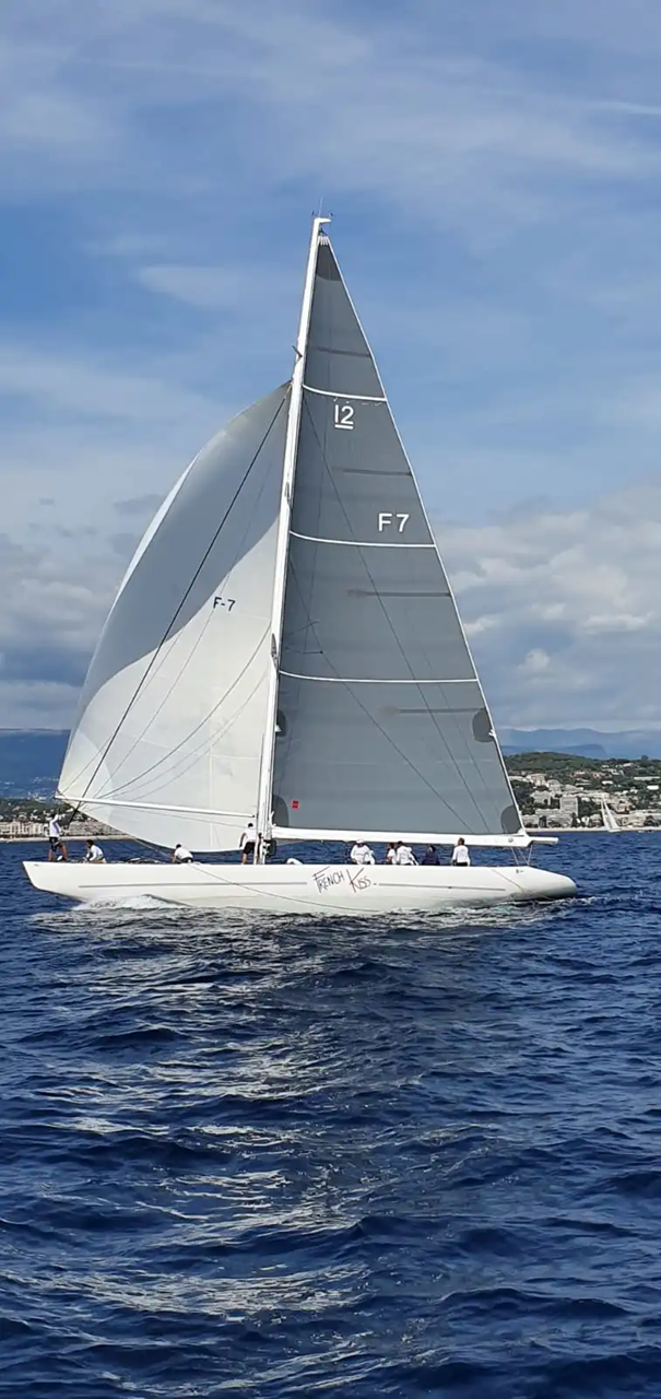 French Kiss 12 F 7