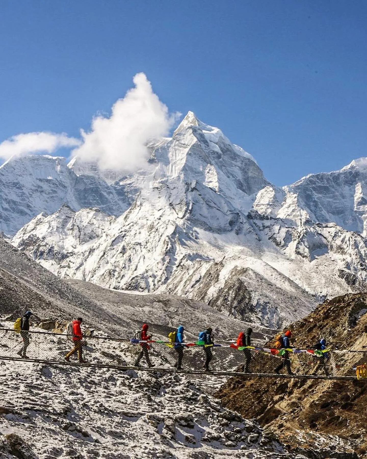It&rsquo;s a big week in the Khumbu. Here&rsquo;s the latest on all of our teams. 

Rugged Luxury Team 2 is at Lobuche Base Camp, and overnight the mountains delivered a fresh skiff of snow which painted the peaks white. Today, the team hiked to arou