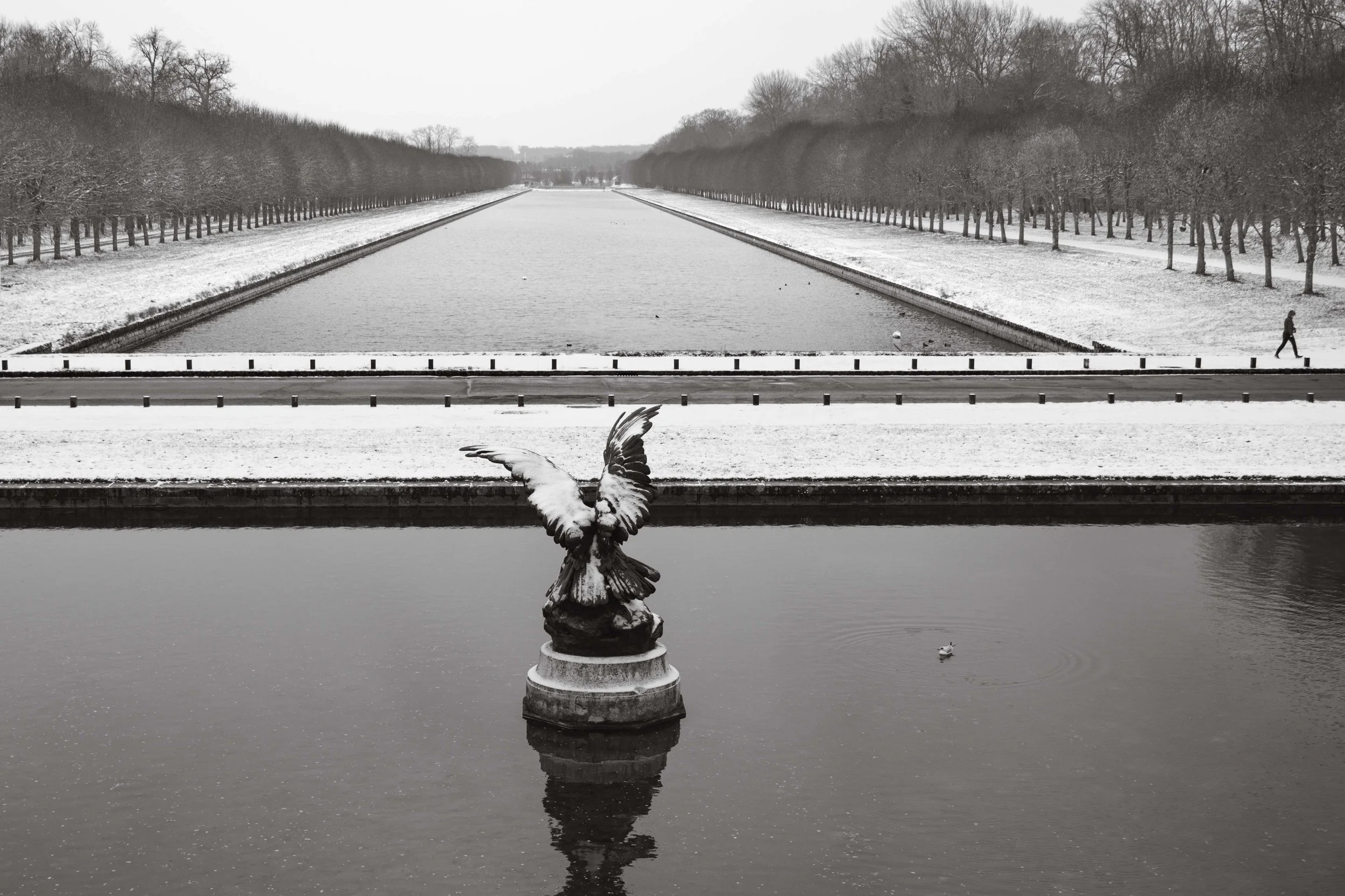 Bassin des Cascades Fontainebleau, 2024.jpg