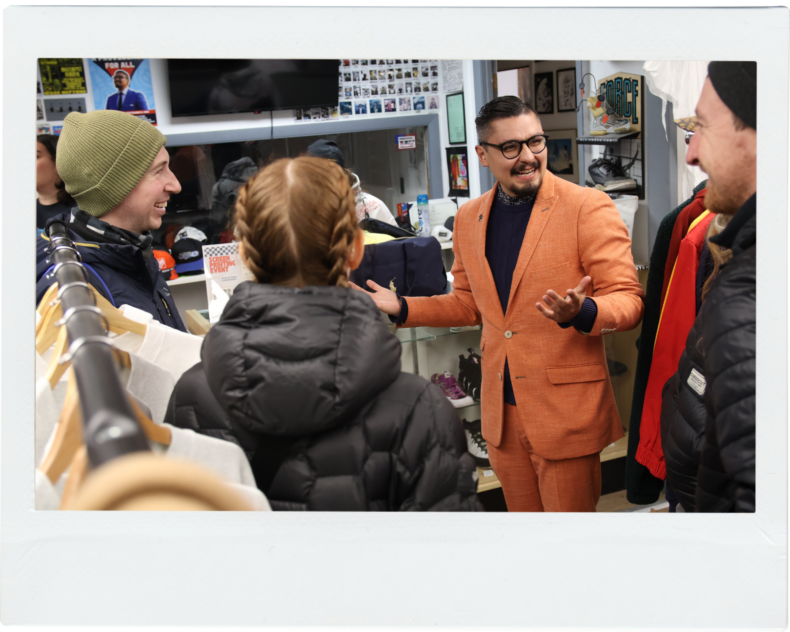 David talking to volunteers.