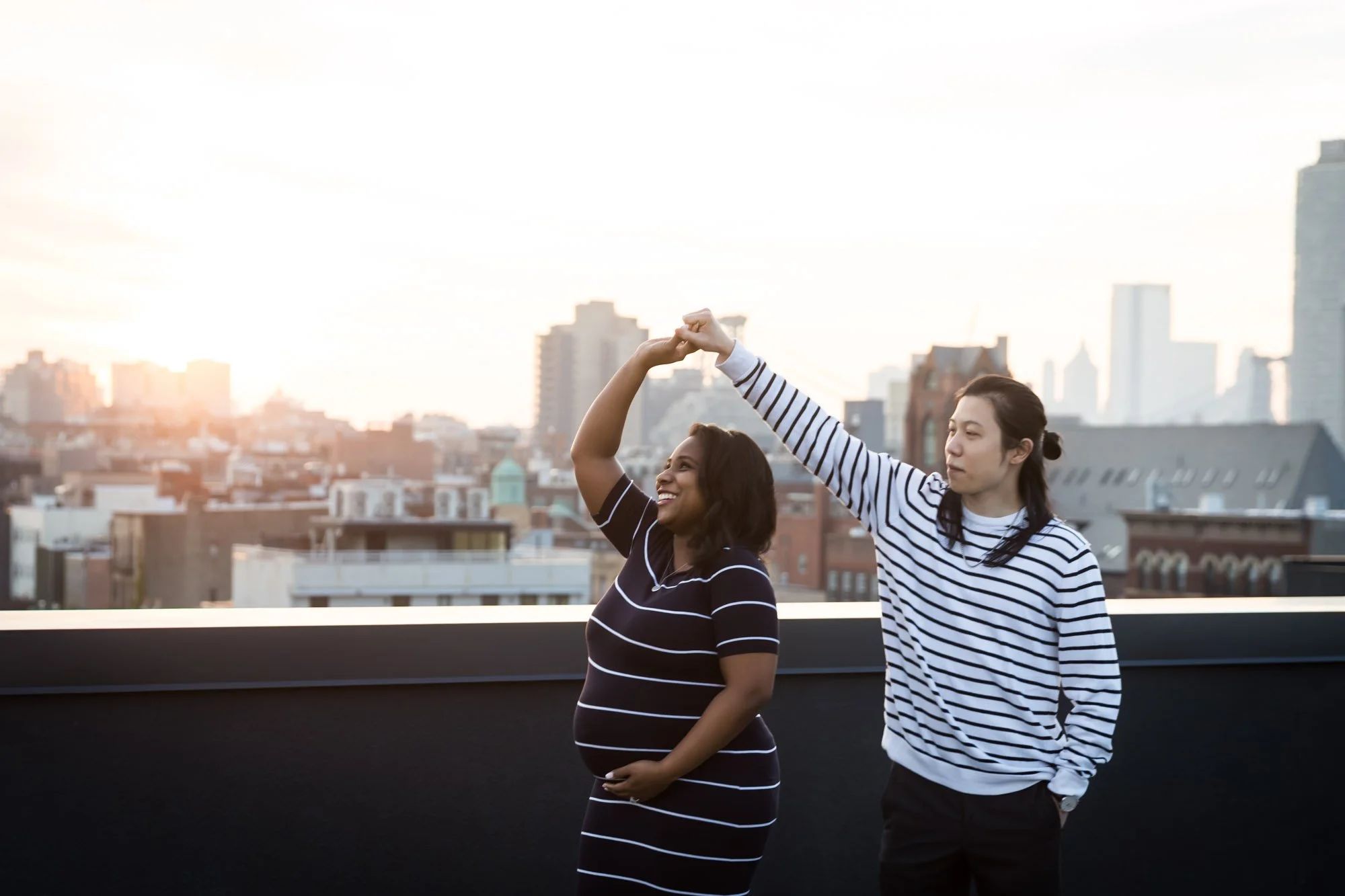 los-angeles-maternity-photographer-roof-14-5817.jpg