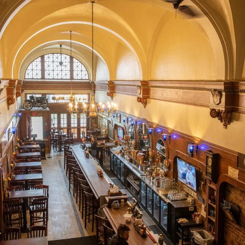 Grand Trunk Pub