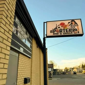 Sporteez Bar and Grill