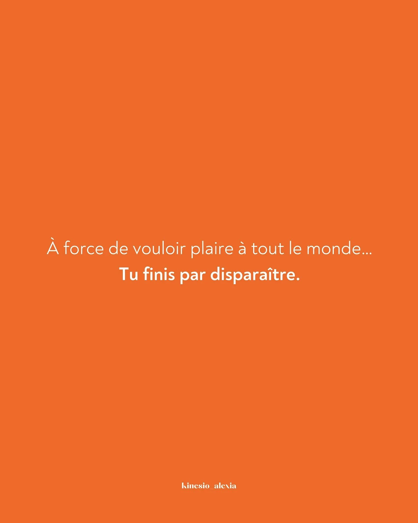 ✨ On a tellement peur de d&eacute;cevoir, de perdre l&rsquo;amour ou l&rsquo;amiti&eacute;&hellip; qu&rsquo;on finit par se perdre soi-m&ecirc;me.
&Agrave; force de plaire &agrave; tout le monde, on oublie de se plaire &agrave; soi.

La v&eacute;rit&