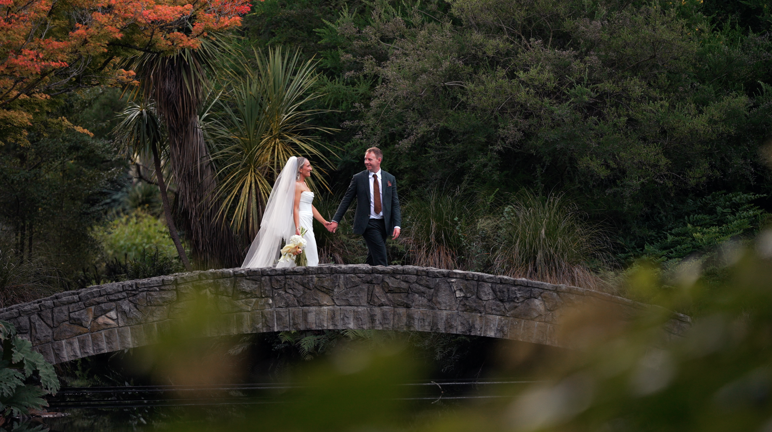 An Ōhinetahi Gardens Wedding with a Fifth Street Reception