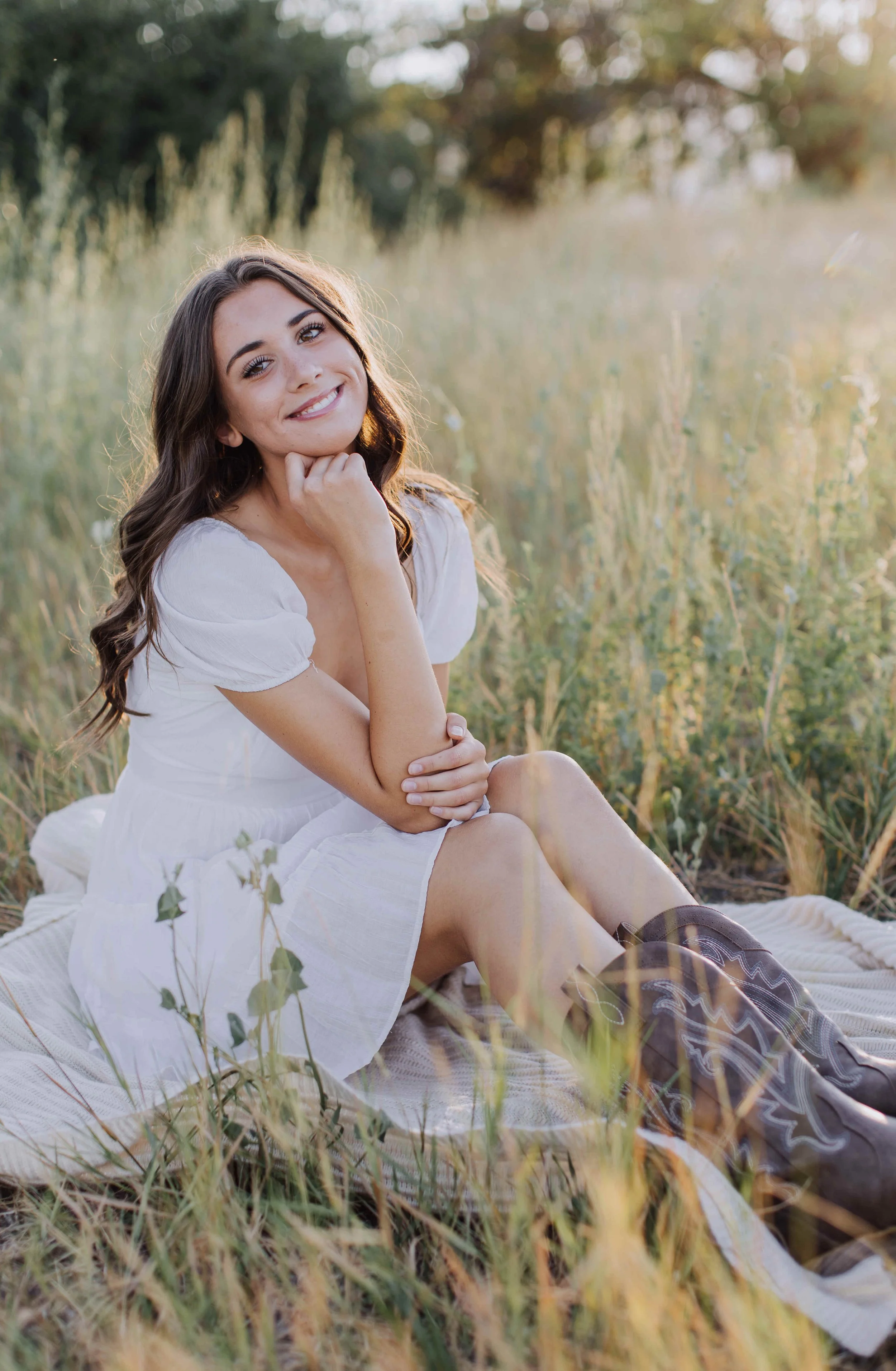 chelan valley senior photos.jpg