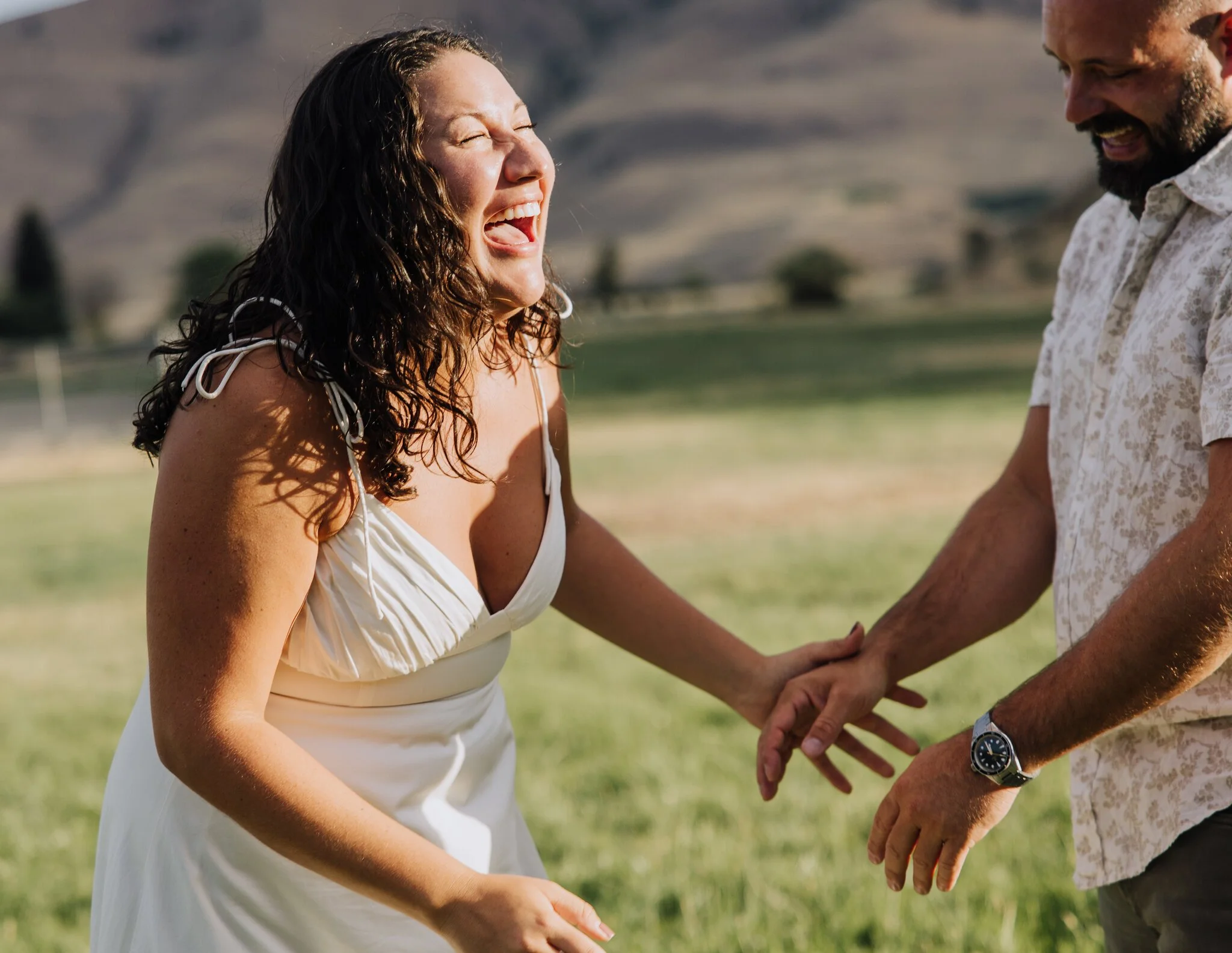 lake-chelan-proposal-photographer-laughing-celebration-27.jpg