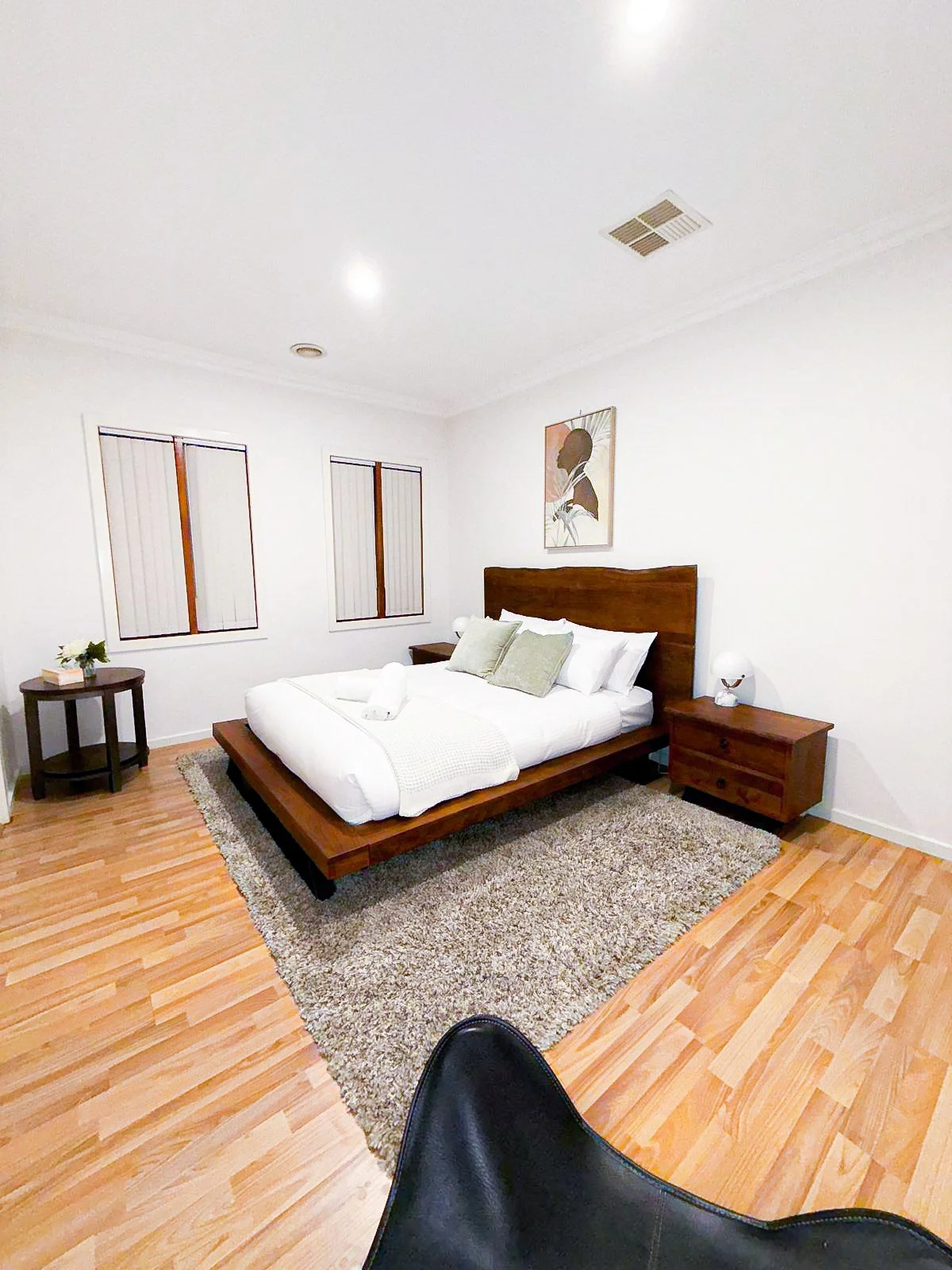 epping_farmhouse_bedroom_03.jpg