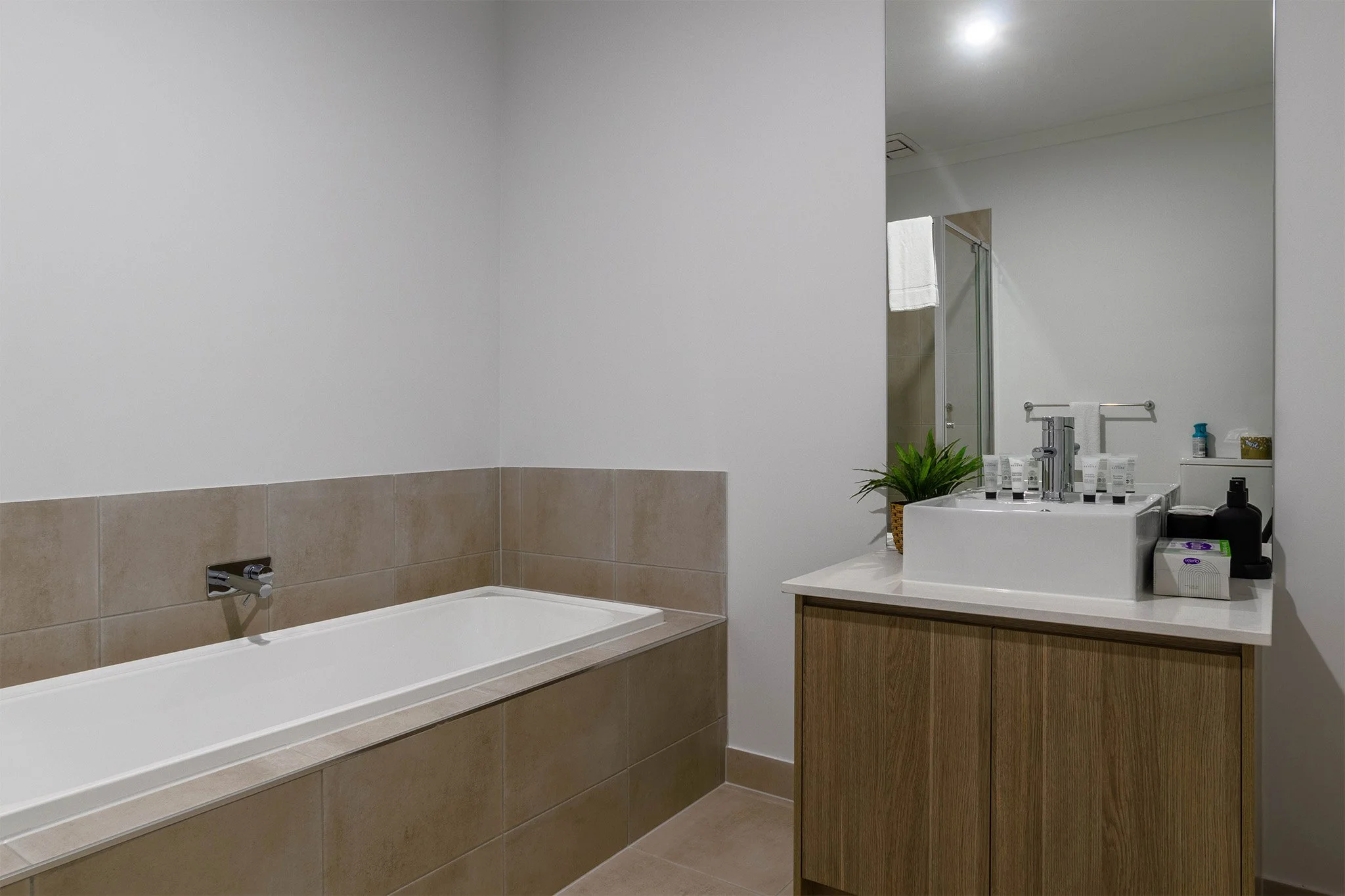 bath 1.jpg