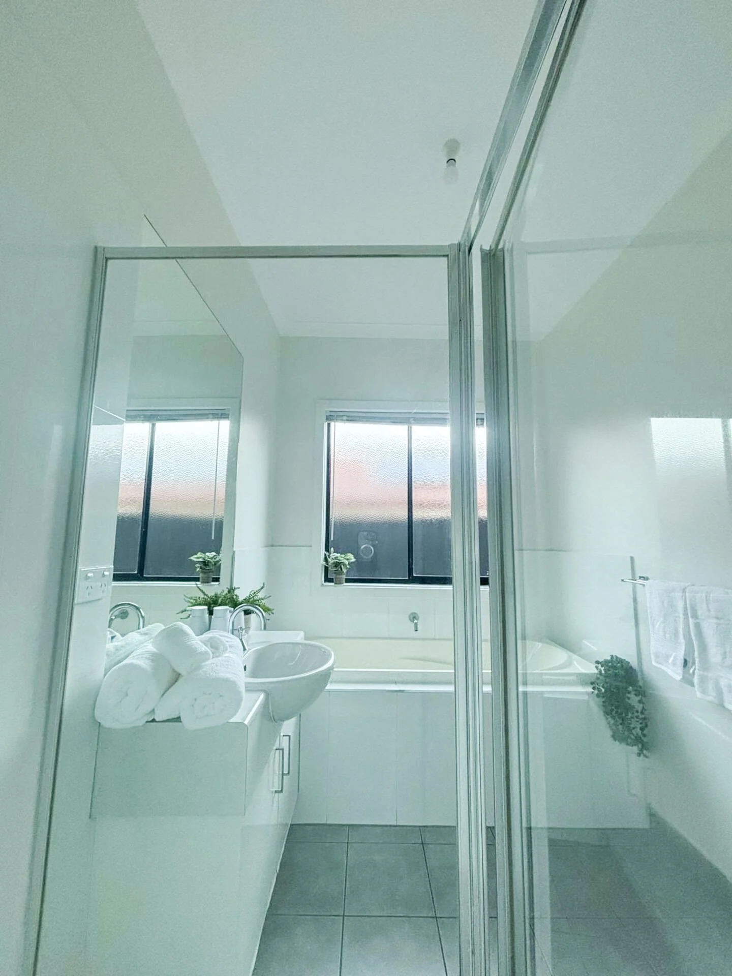 doreen_hd_bath.jpg