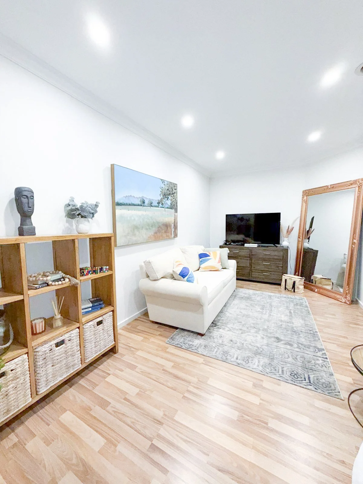 epping_farmhouse_living_room_02.jpg