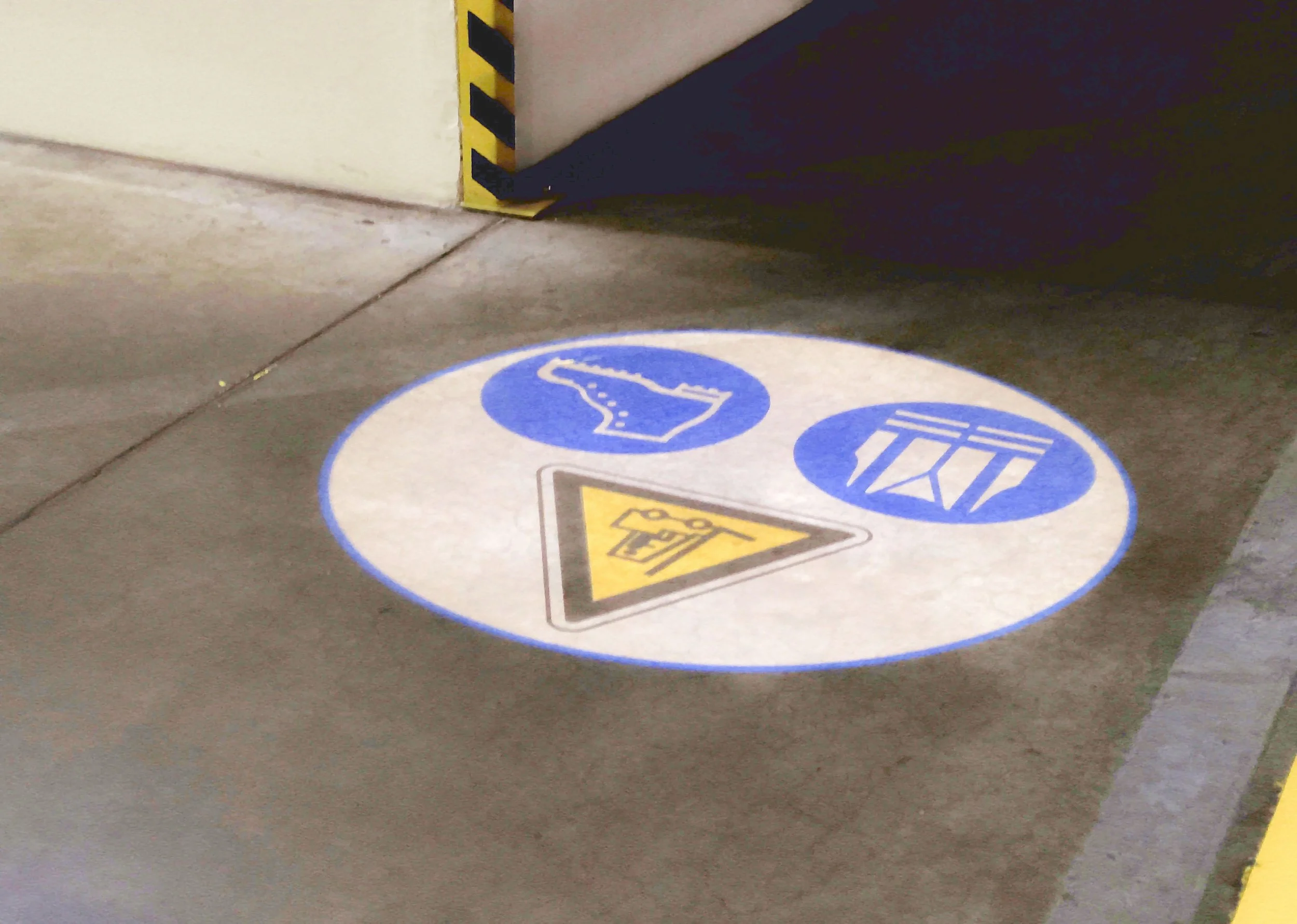 goboservice_safety_signage1-e7c96cad.jpeg