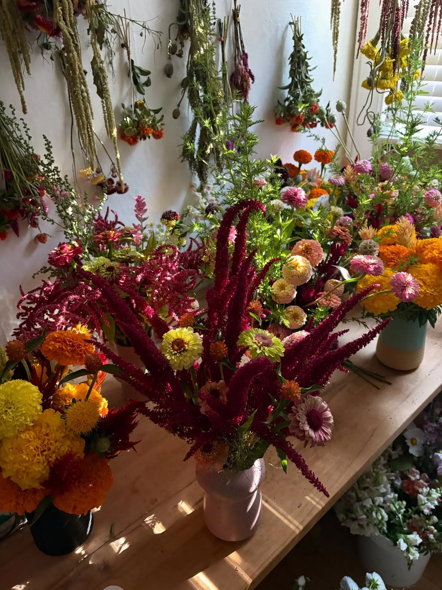 Here some shots of flowers and bouquets from last year&rsquo;s subscriptions.  I will be offering summer and fall subscriptions again this year as well as offering sliding scale whole sale stems, events and wrapped bouquets.  I want everyone to have 