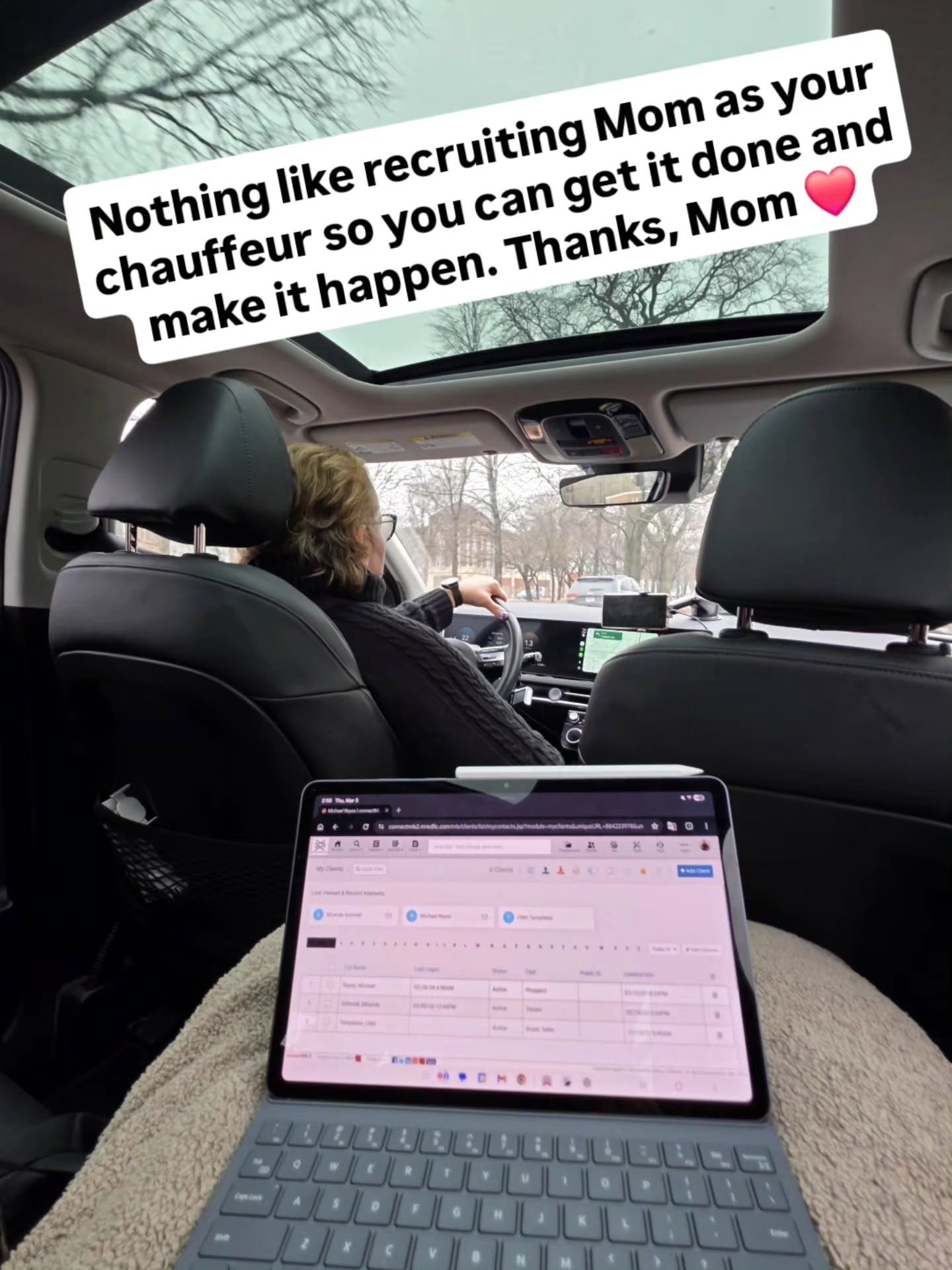 Some days you call in backup.

Today that meant recruiting my mom as my chauffeur so I could stay focused, keep moving, and get it all done.

Grateful for the support system behind the scenes that helps make everything happen. 
Thanks, Mom.

📞📩 Let
