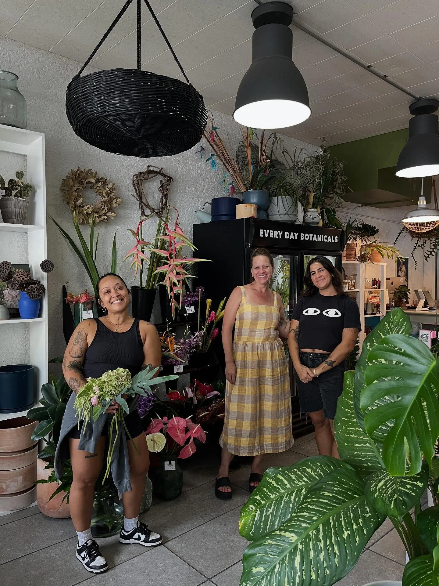 🌟 Exciting Announcement! 🌟
This November, our MIRAI HANA Kids Job Experience Workshop will be hosted at PAIKO, a creative plant shop in Kakaʻako that has been inspiring Honolulu with its unique approach to flowers, greenery, and design. 🌿✨
A Cel