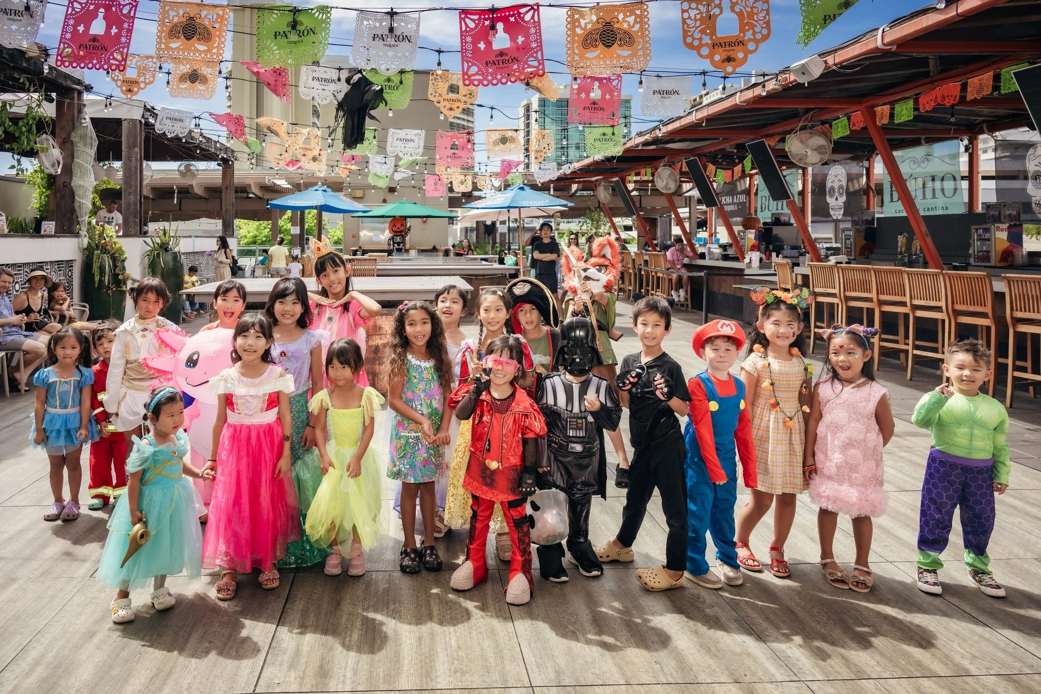 🎃🍁 Autumn HANA FEST! Recap 🍁🎃

Thank you for joining us! 💛

On October 25, we welcomed approximately 260 attendees, including 136 children, at BŪHO Cocina y Cantina! @buhocantina 

🛍 Keiki Market #04

Our fourth kids-only market was held in TWO