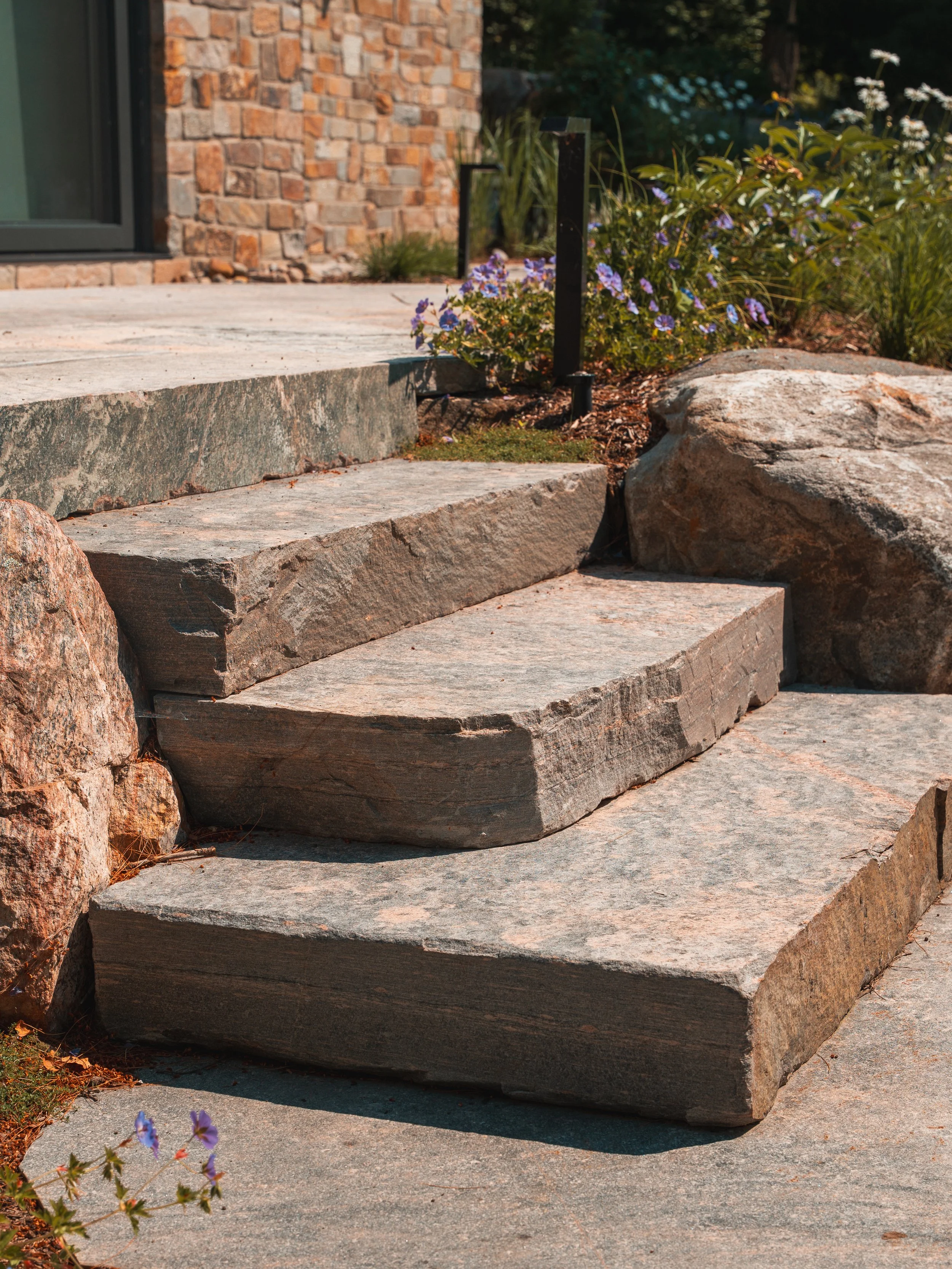 PHOTO #13 - Staircases.jpg