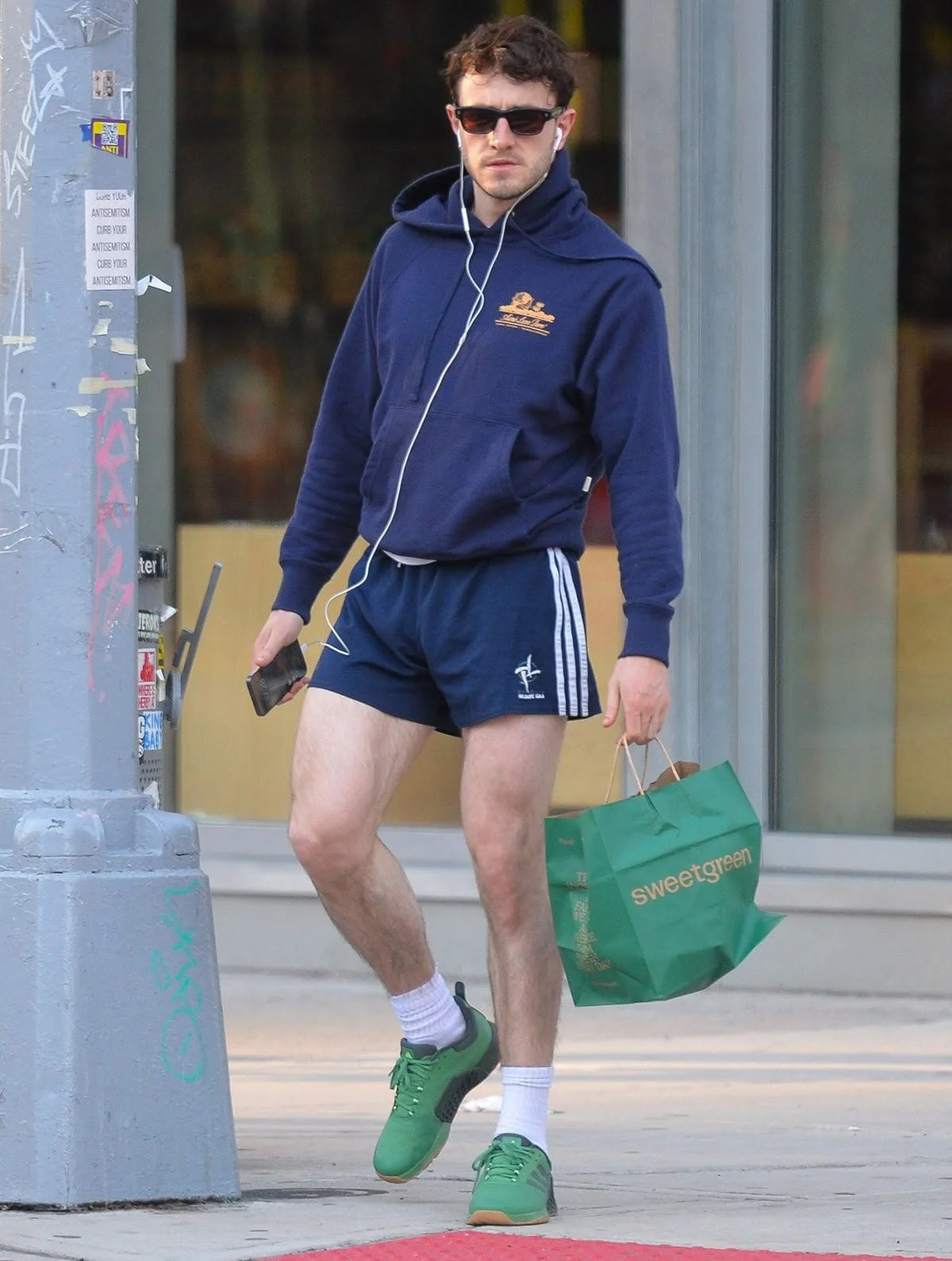 paulfav.jpg