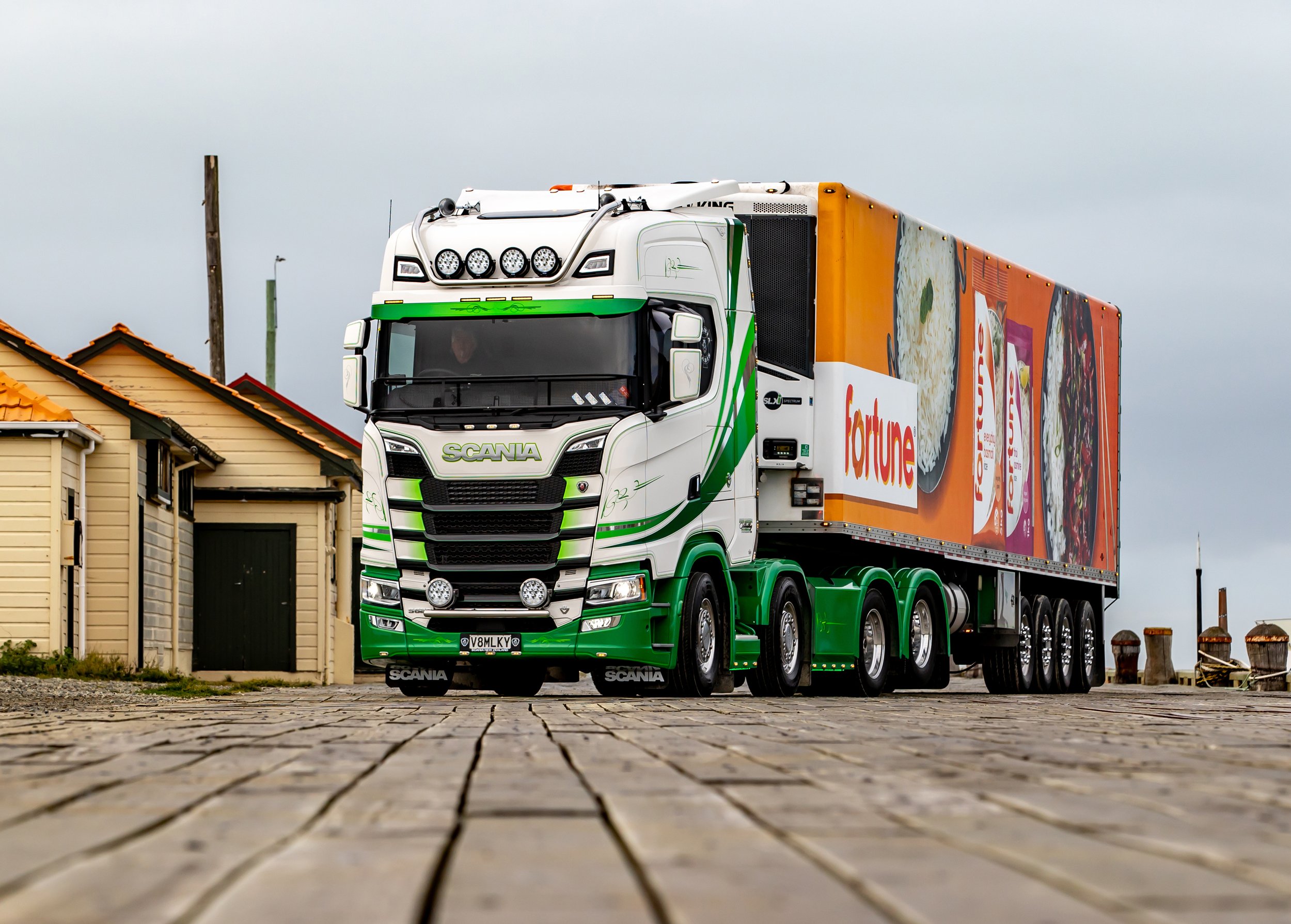 SCANIA-LINEHAUL4.jpg