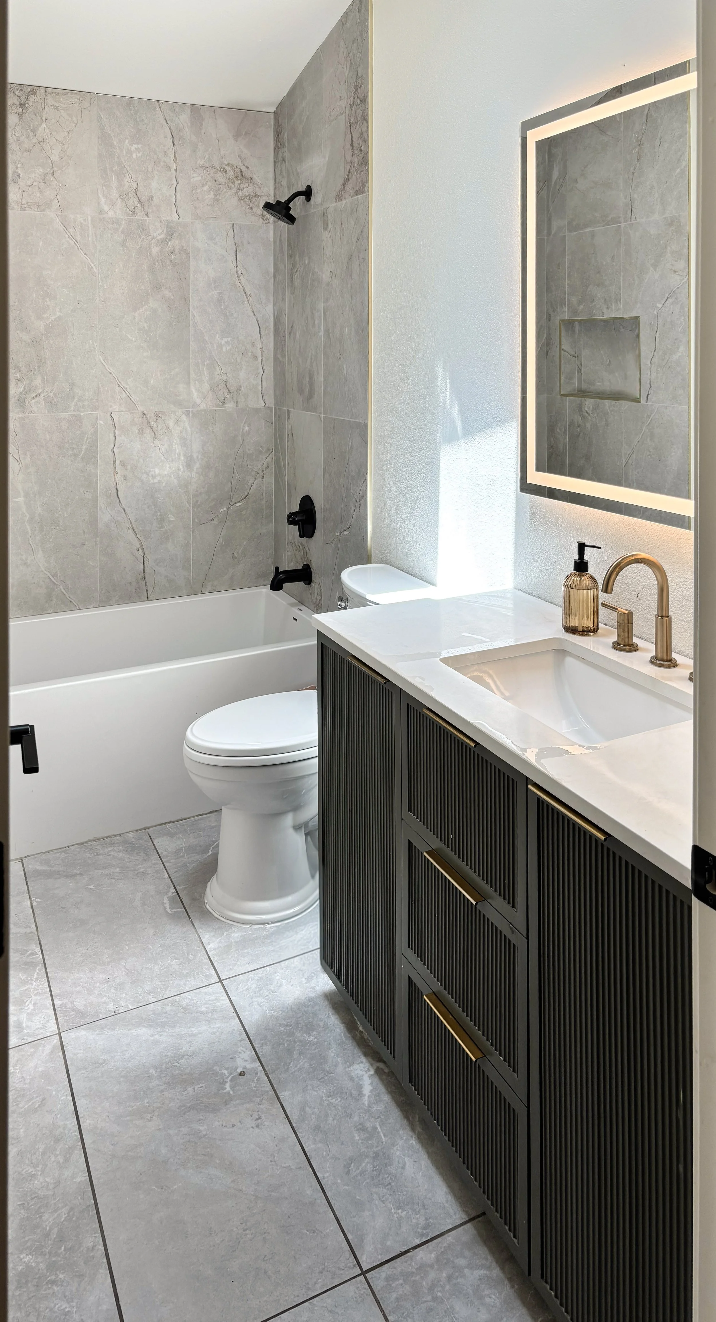 Hall bath after