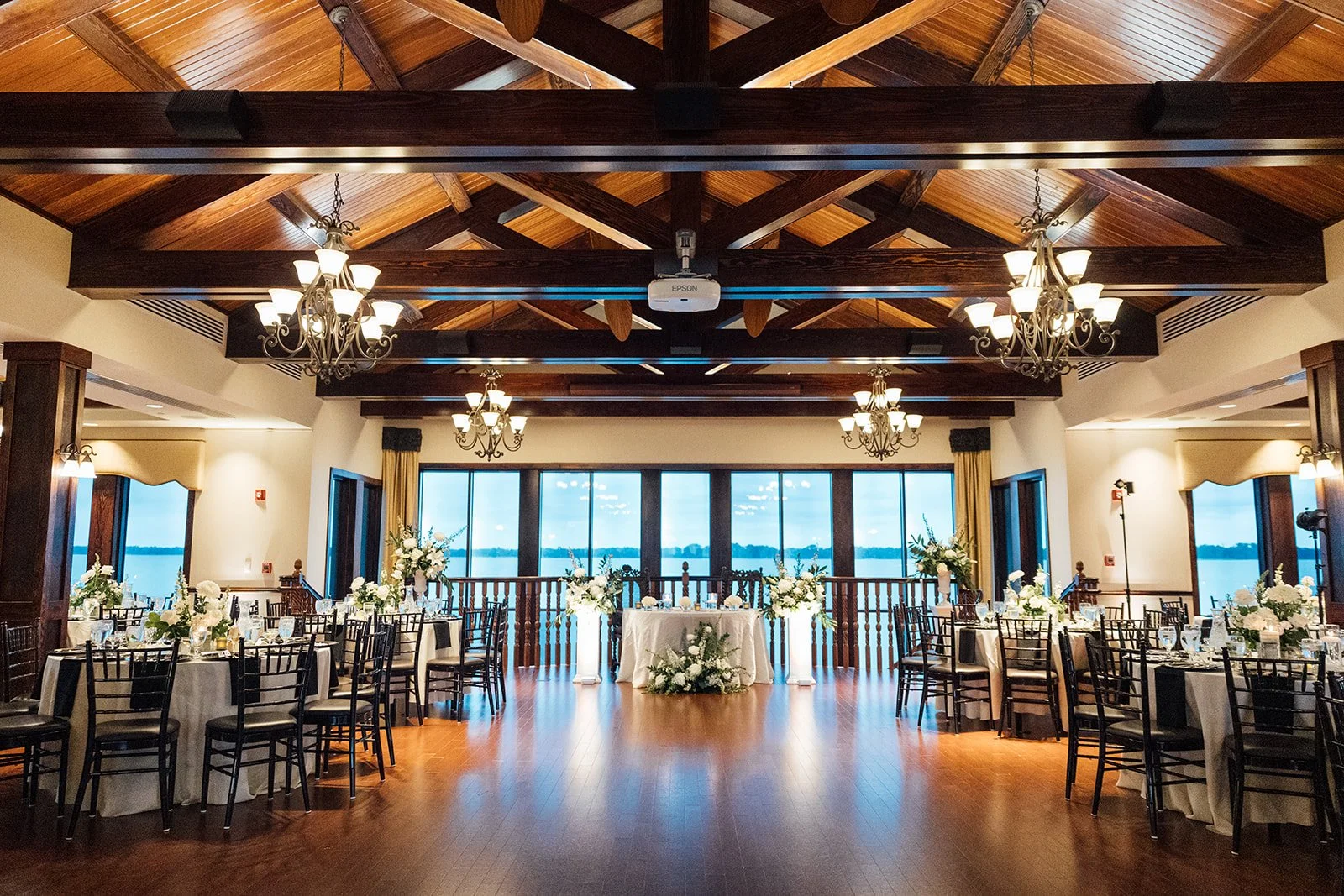 Tayler + Alex - Lillie Shawn Imagery -1074.jpg
