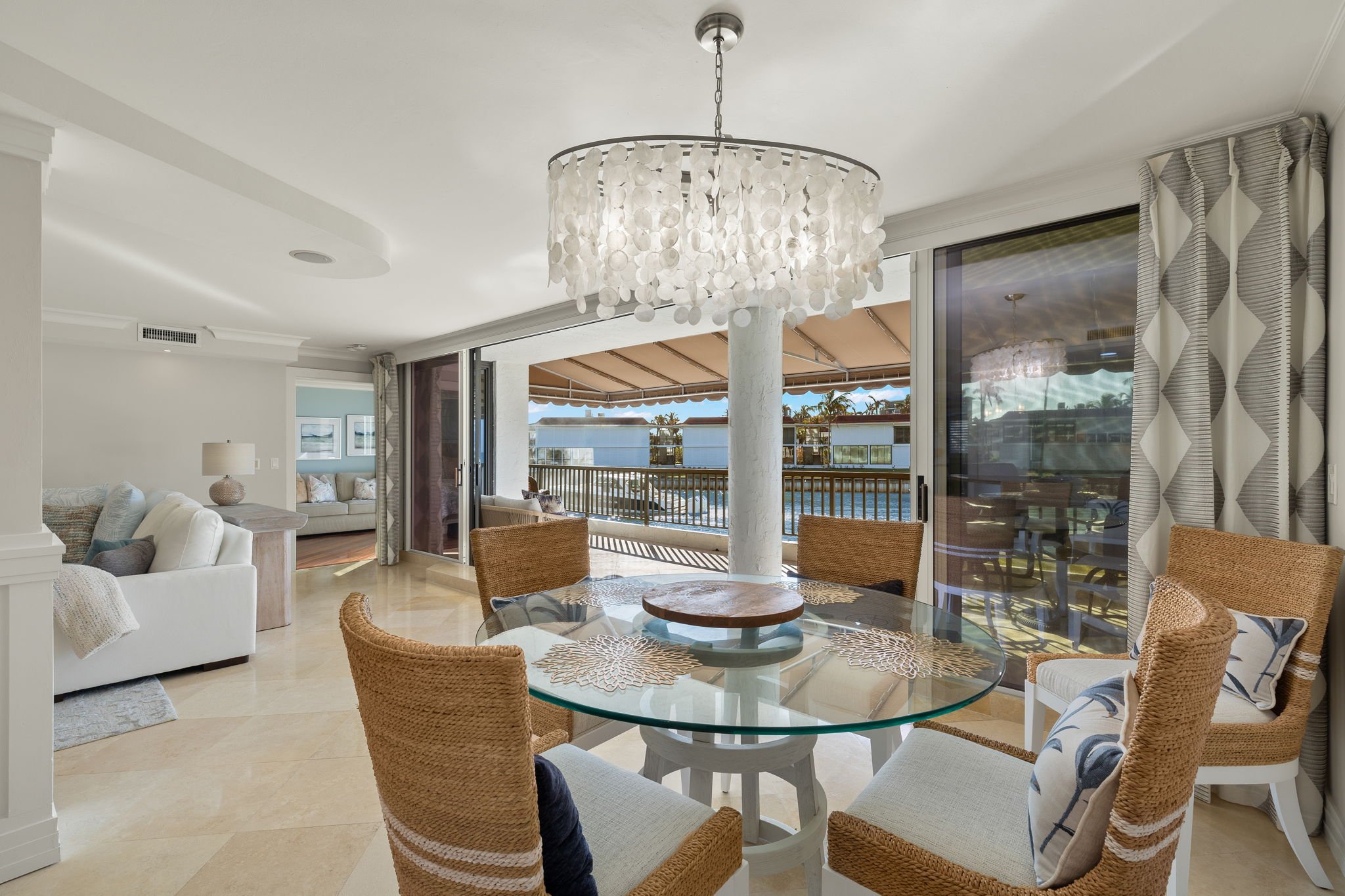 8-Dining Room 2 of 3.jpg